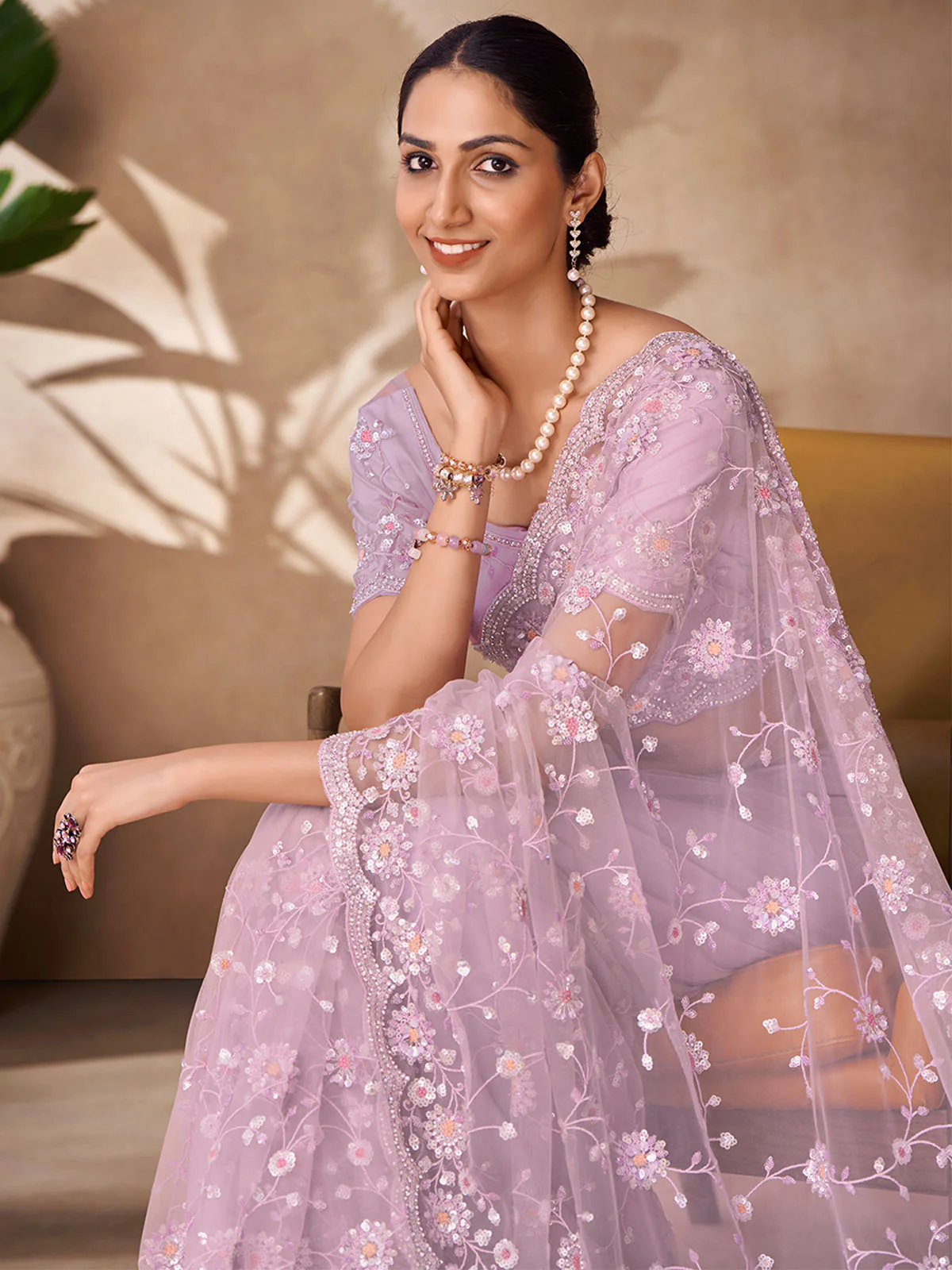 Odette Purple Net Embroidered Saree With Unstitched Blouse For Women - Image 3