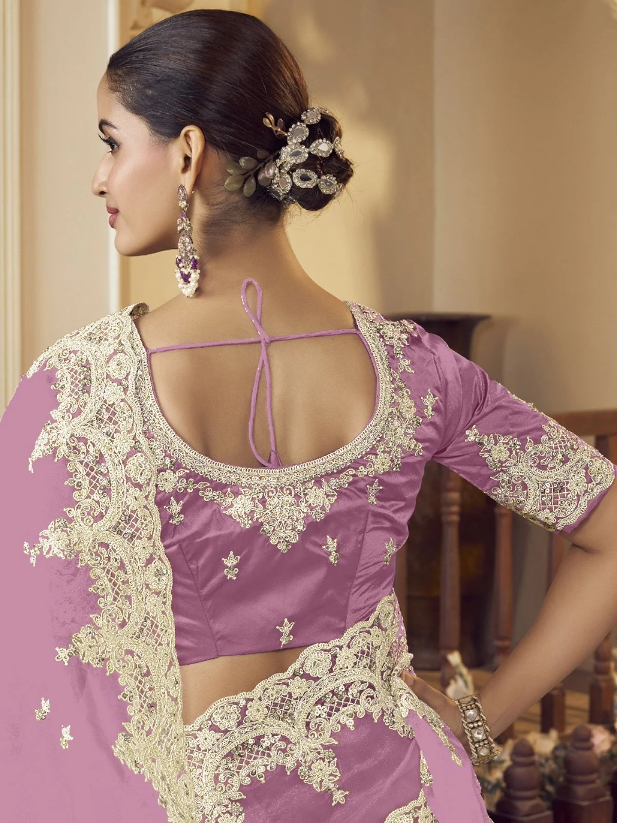 Odette Purple Organza Embellished Elegant Saree For Women - Image 3