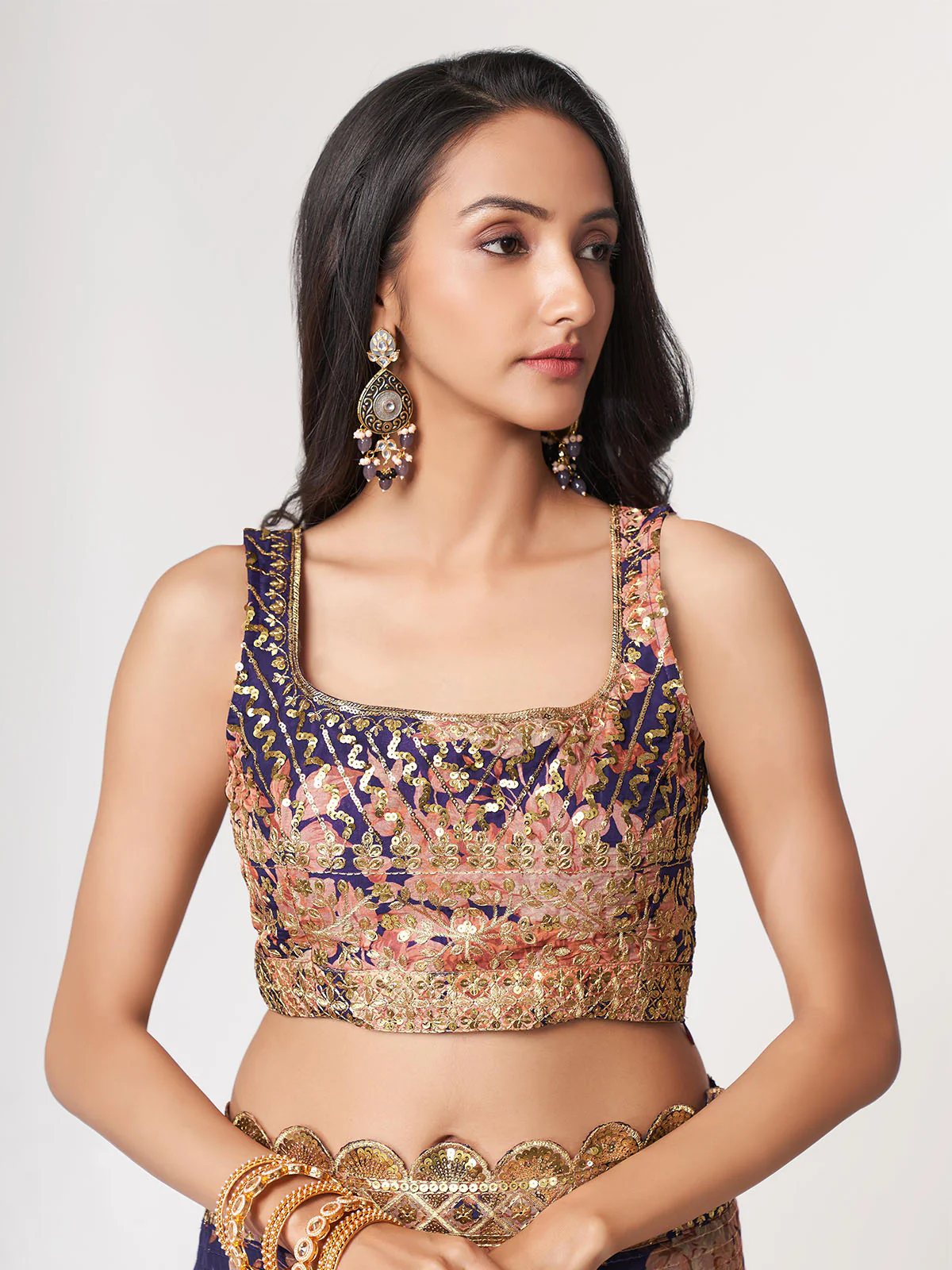 Odette Purple Printed Organza Saree With Unstitched Blouse For Women - Image 6