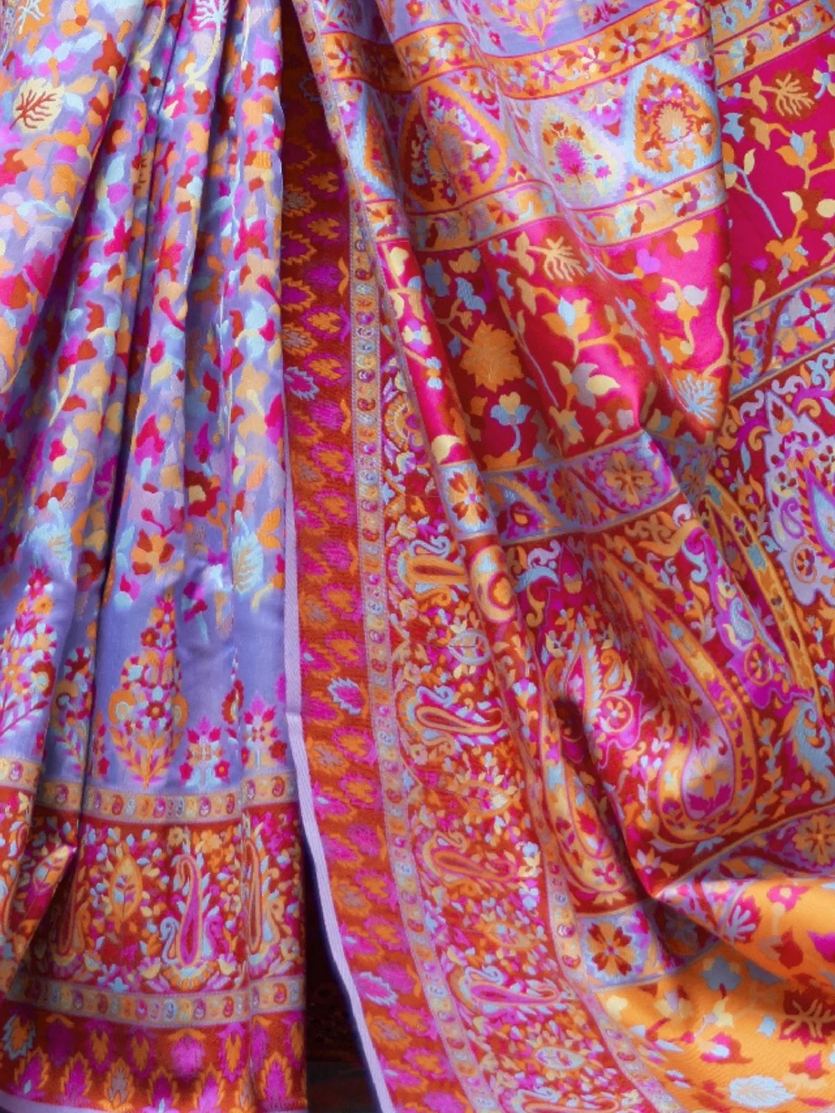 Odette Purple Printed Silk Blend Saree With Unstitched Blouse For Women - Image 4