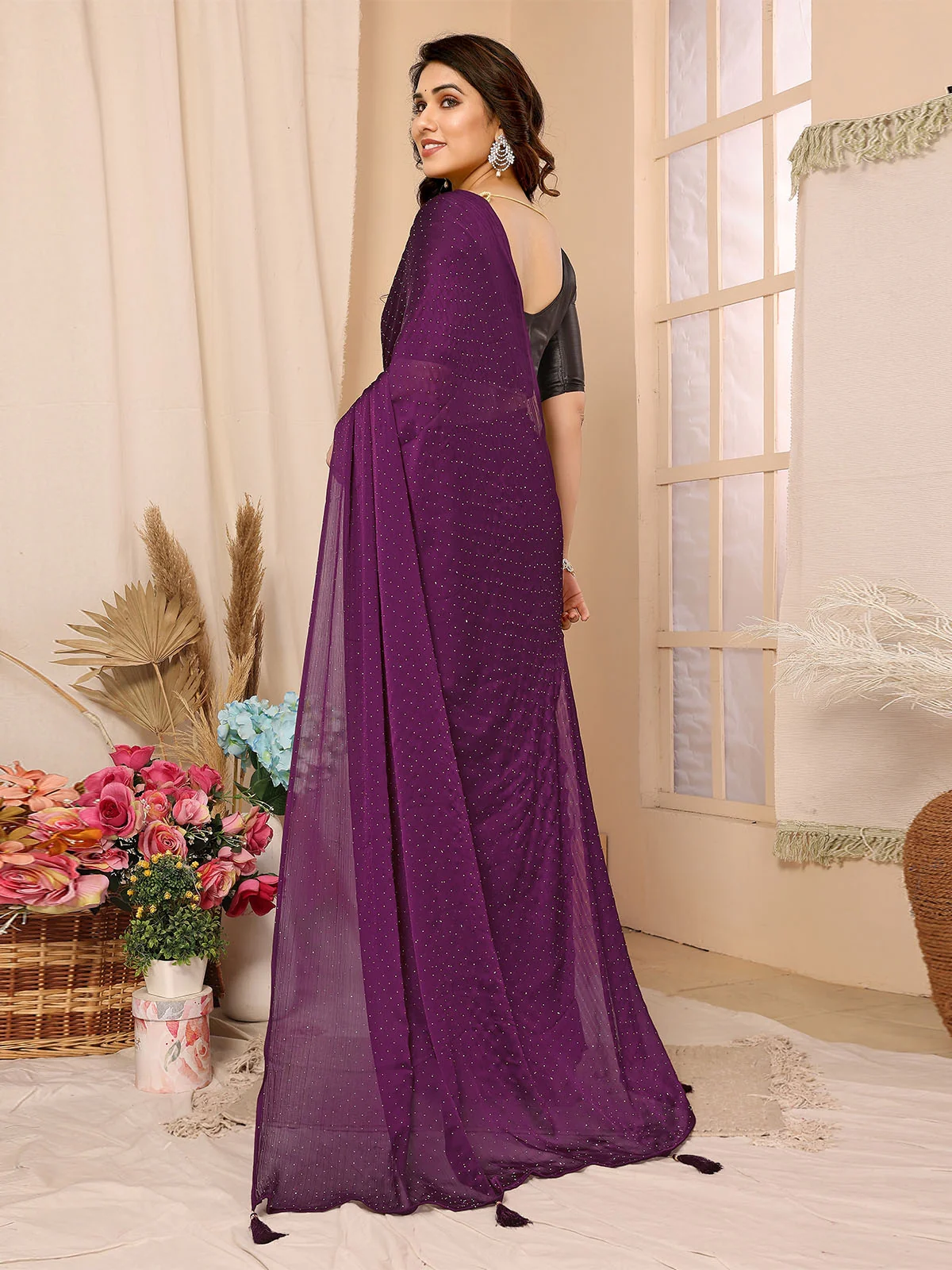 Odette Purple Satin Chiffon Embellished Saree With Unstitched Blouse For Women - Image 3