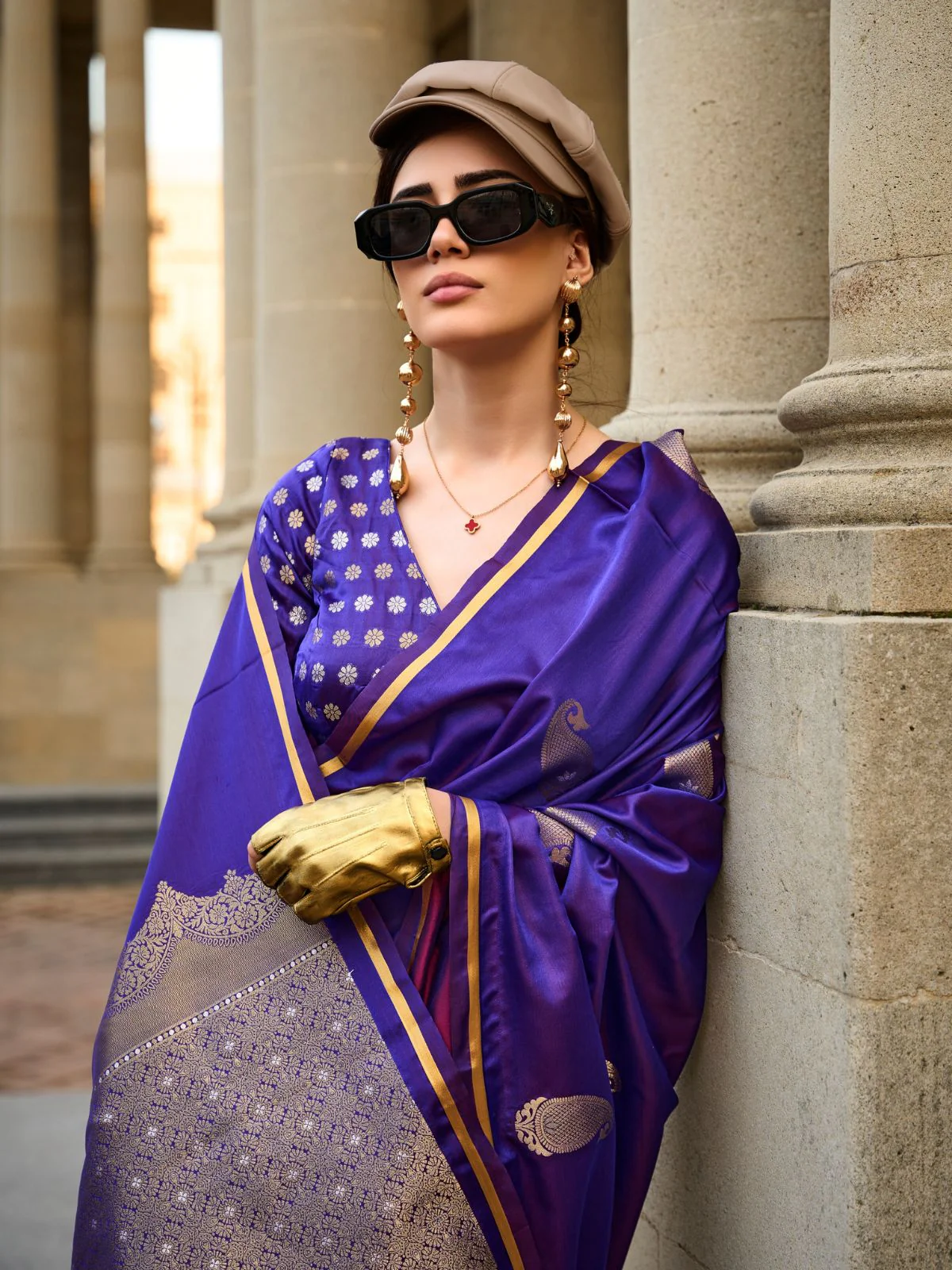Odette Purple Satin Woven Saree With Unstitched Blouse For Women - Image 2