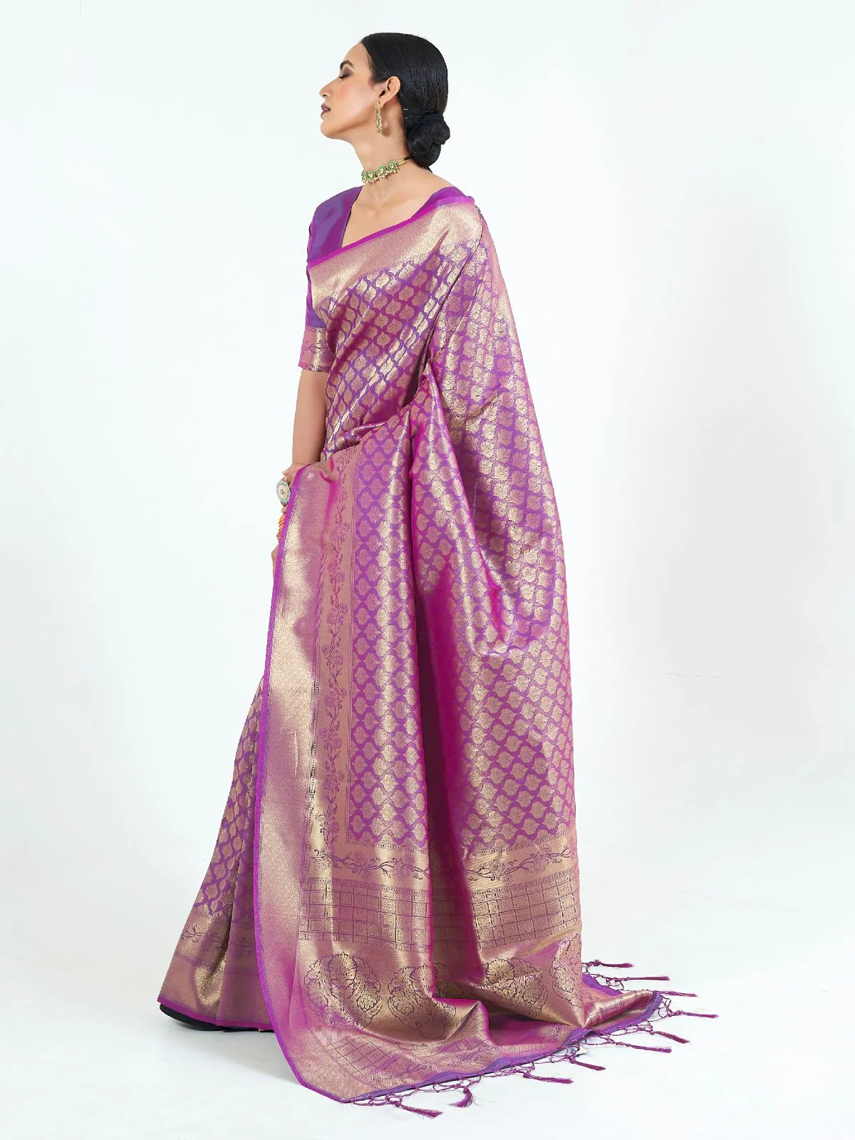 Odette Purple Silk Blend Woven Saree With Unstitched Blouse For Women