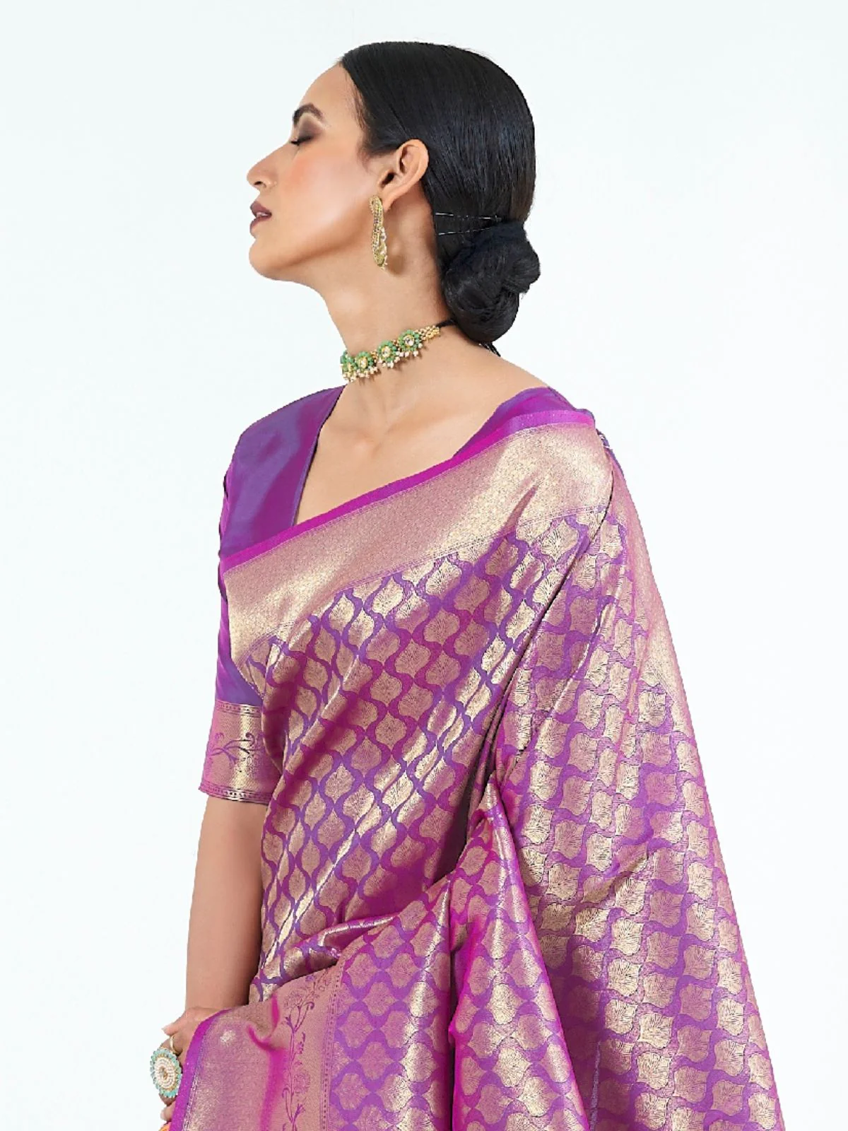 Odette Purple Silk Blend Woven Saree With Unstitched Blouse For Women - Image 2