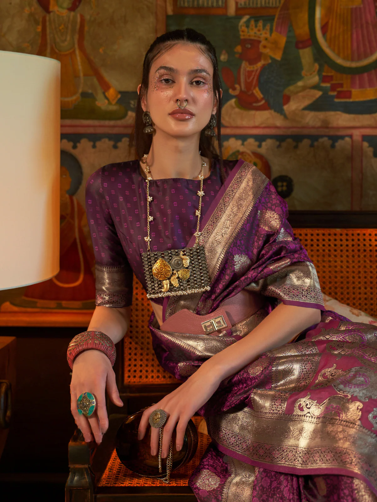 Odette Purple Silk Blend Woven Saree With Unstitched Blouse for Women - Image 2