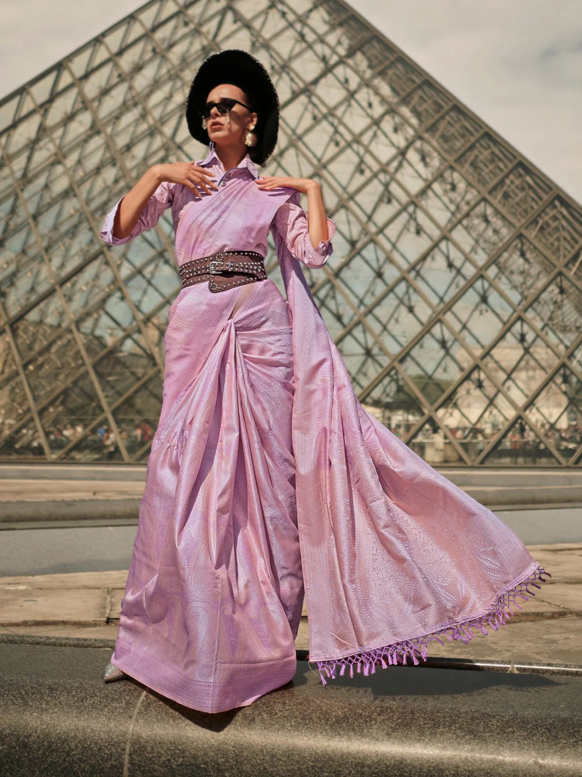 Odette Purple Silk Blend Woven Saree With Unstitched Blouse For Women