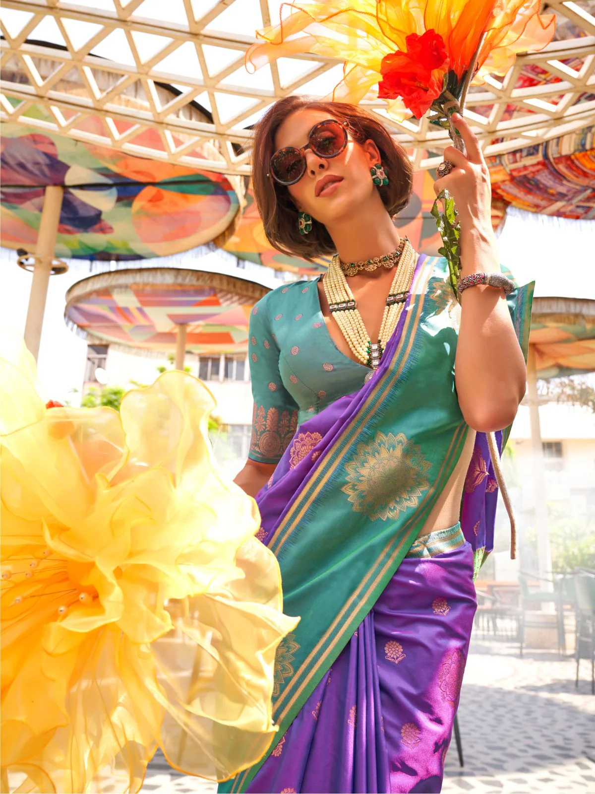 Odette Purple Silk Blend Woven Saree With Unstitched Blouse For Women - Image 2