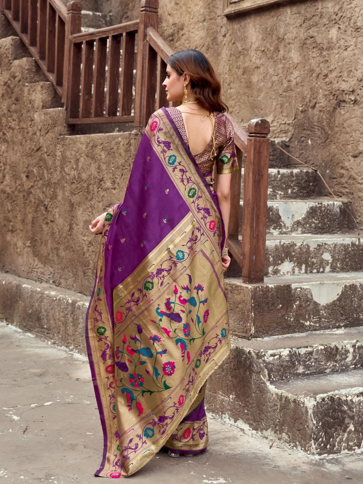 Odette Purple Silk Woven Paithani Saree For Women - Image 3