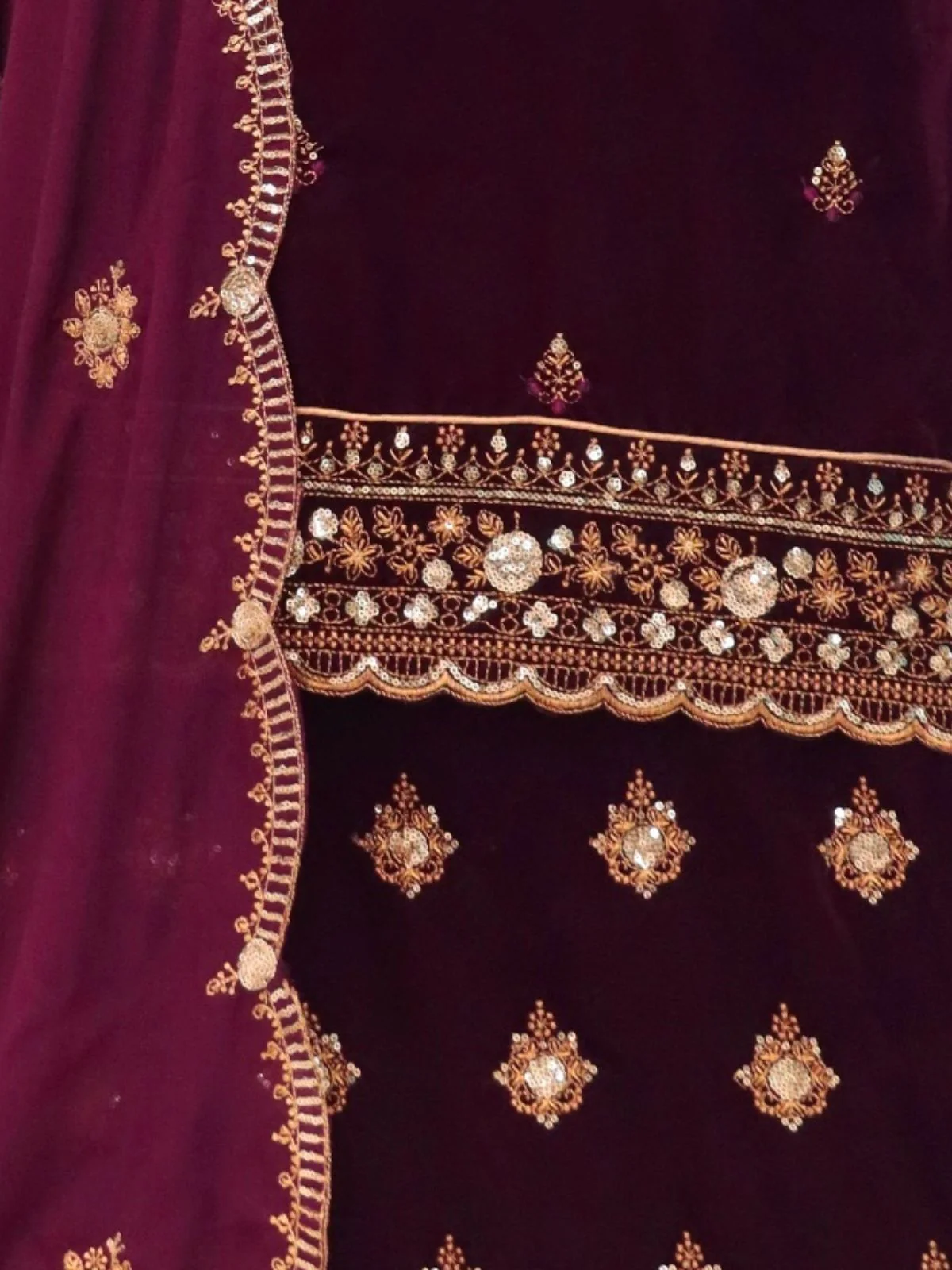 Odette Purple Velvet Embroidered Semi-Stitched Kurta Set For Women - Image 3