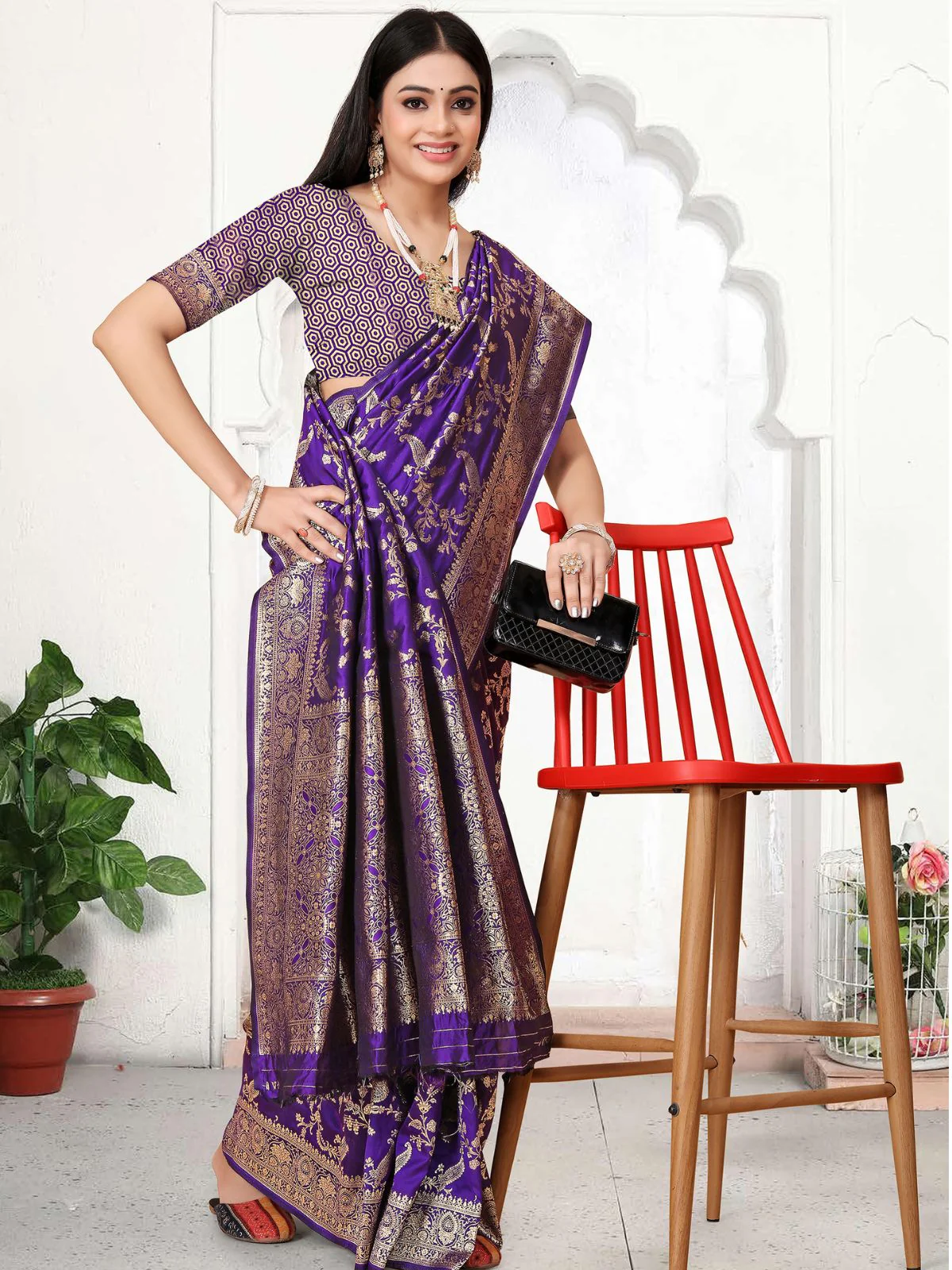 Odette Purple Woven Banarasi Silk Saree With Unstitched Blouse For Women