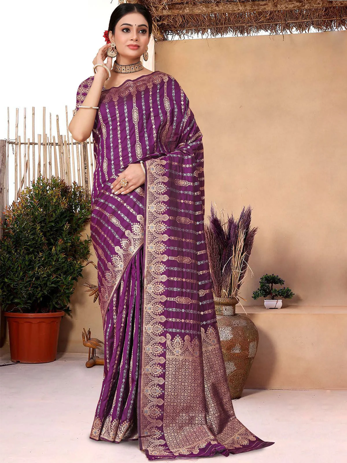 Odette Purple Woven Banarasi Silk Saree With Unstitched Blouse For Women