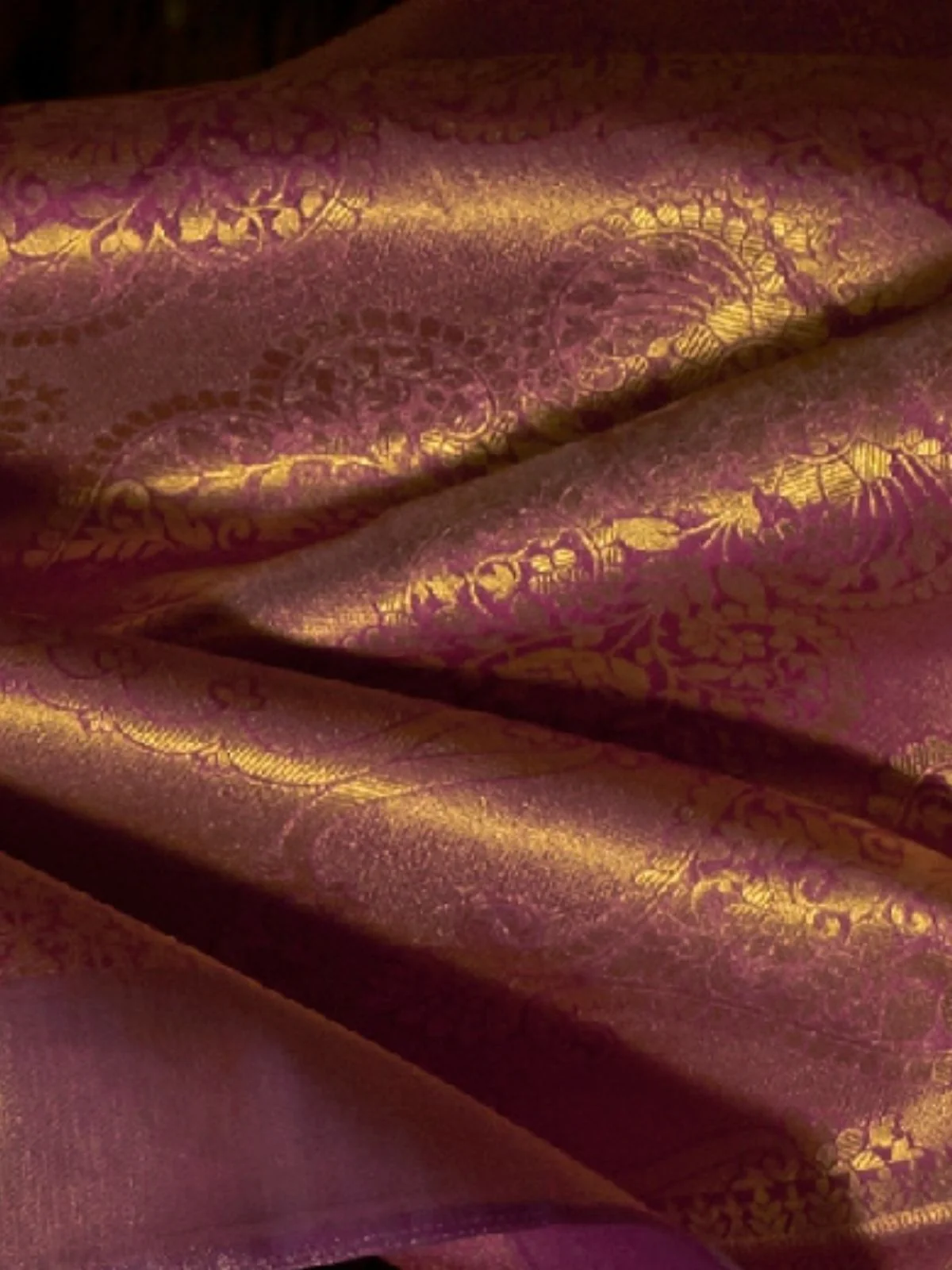 Odette Purple Woven Design Silk Blend Saree With Unstitched Blouse For Women - Image 4