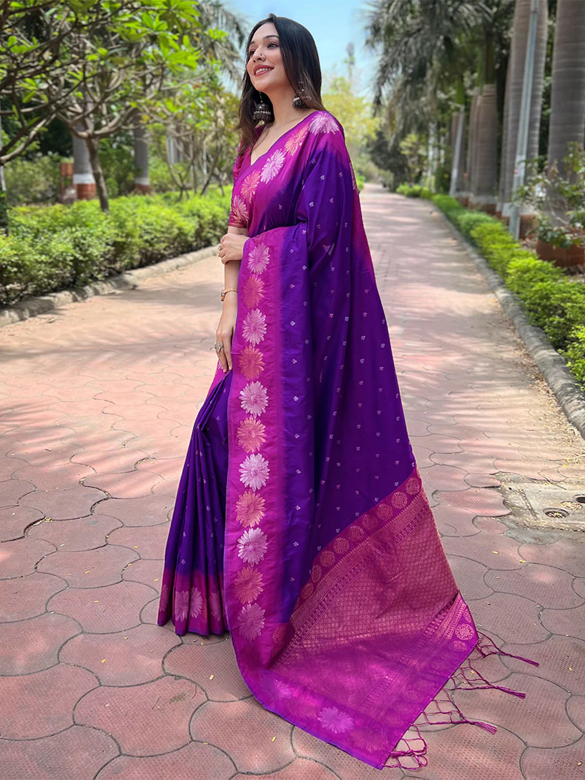 Odette Purple Woven Design Soft Silk Saree With Unstitched Blouse For Women - Image 2