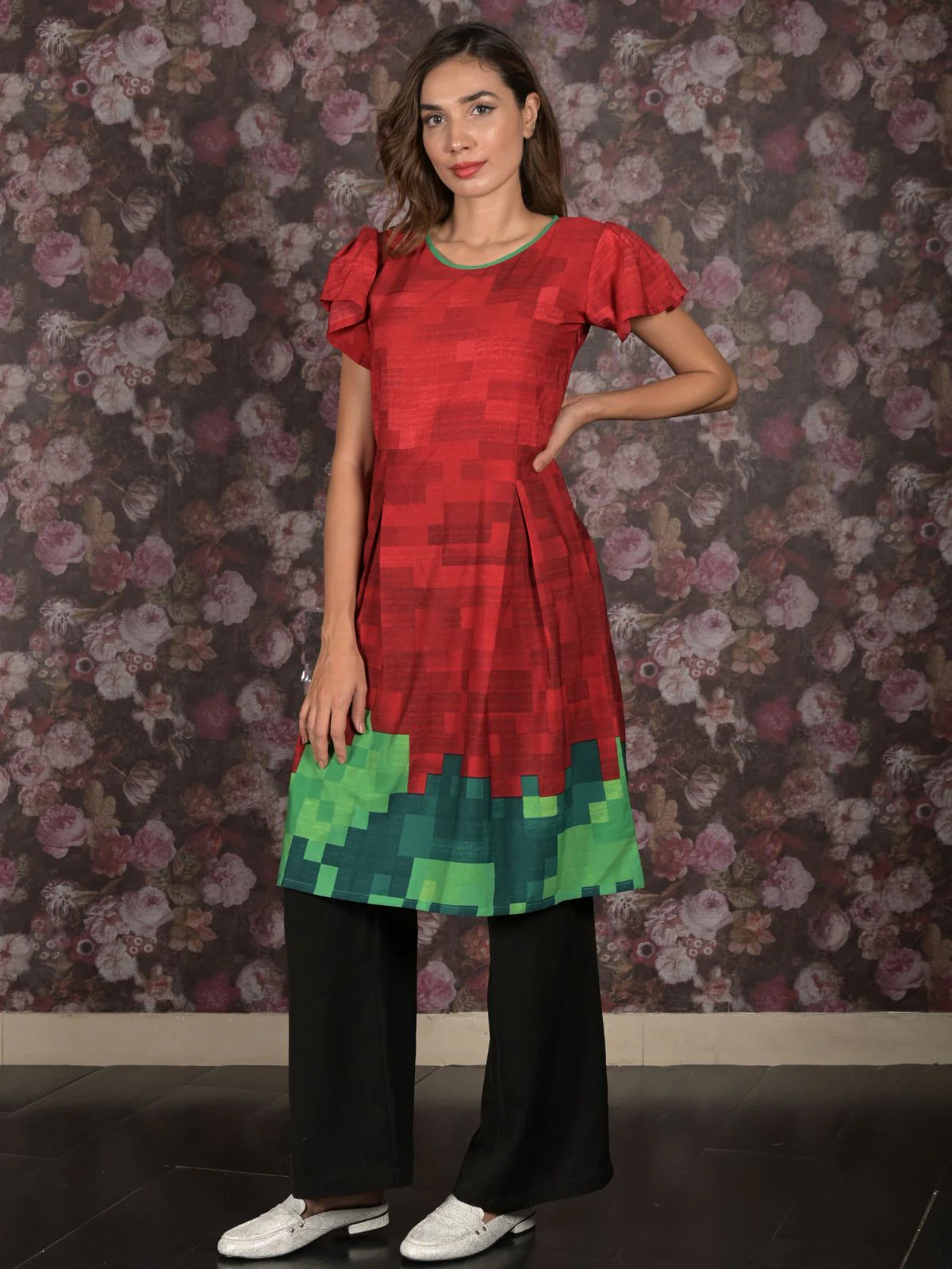 Odette Red A-Line Printed Rayon Kurti For Women - Image 3