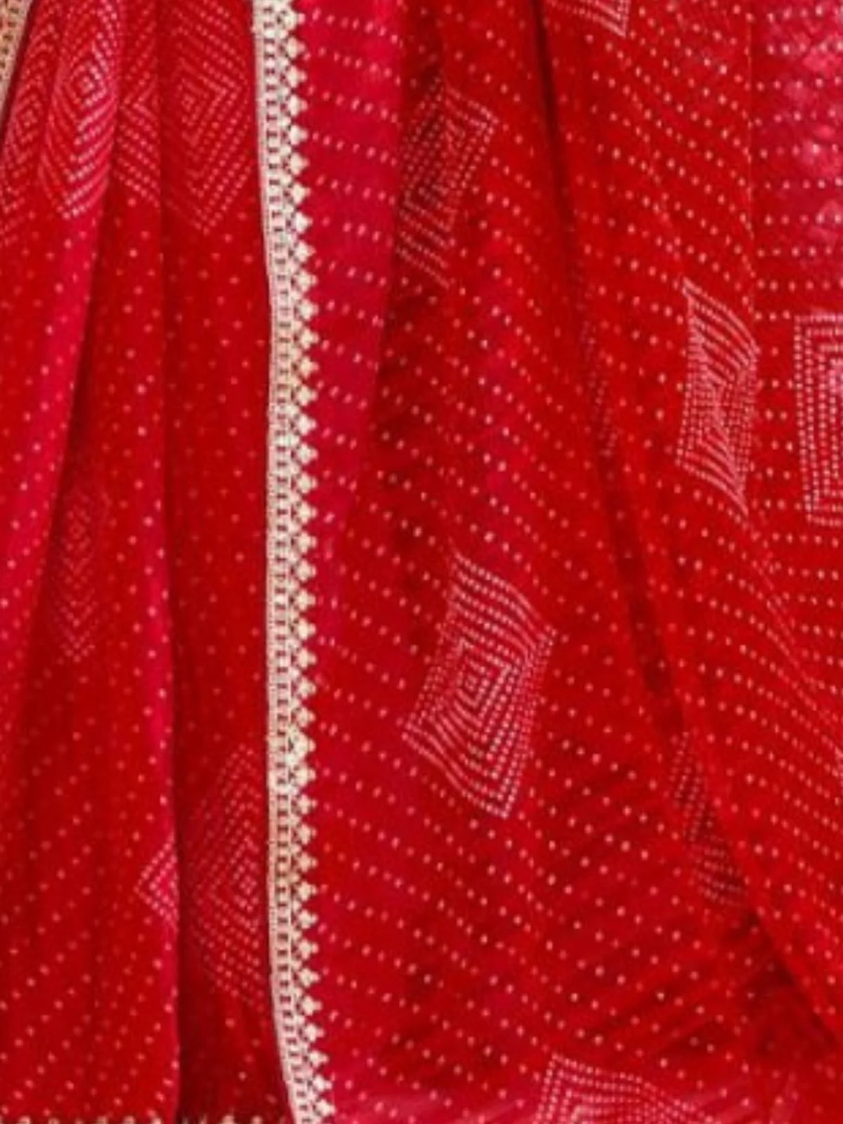 Odette Red Chiffon Embellished Saree For Women - Image 4