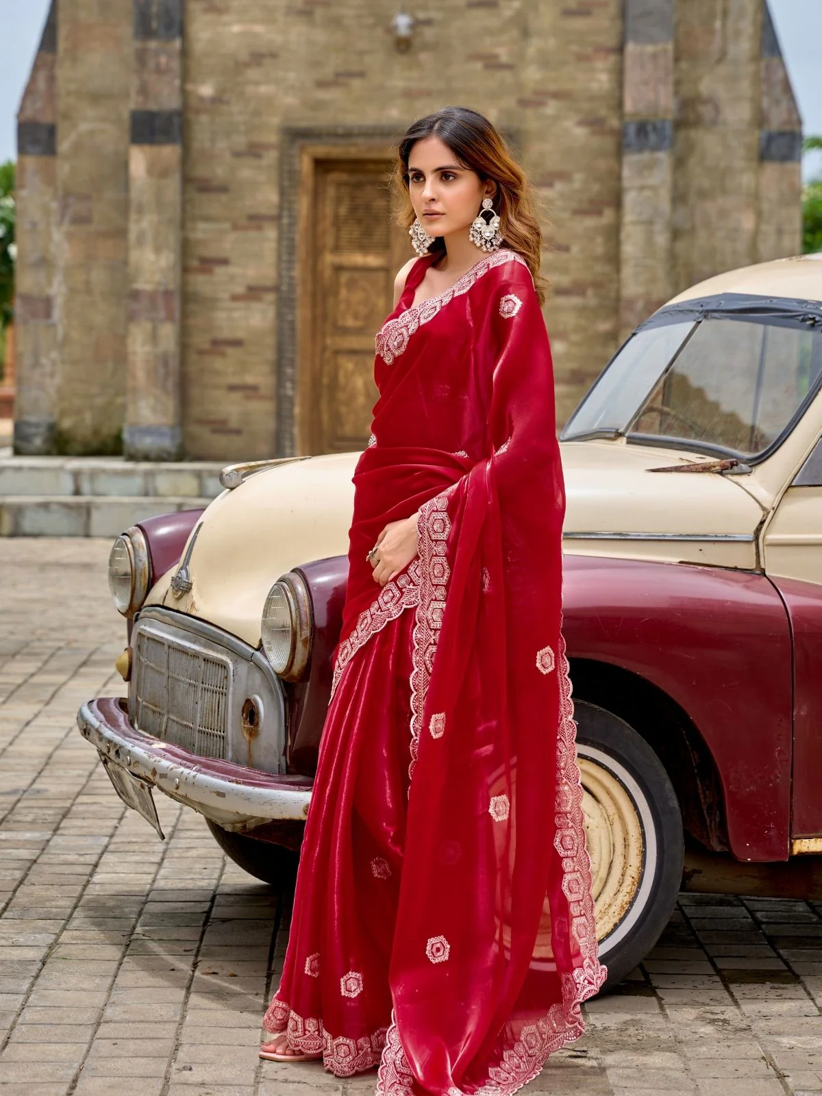 Odette Red Chiffon Embellished Saree For Women - Image 3