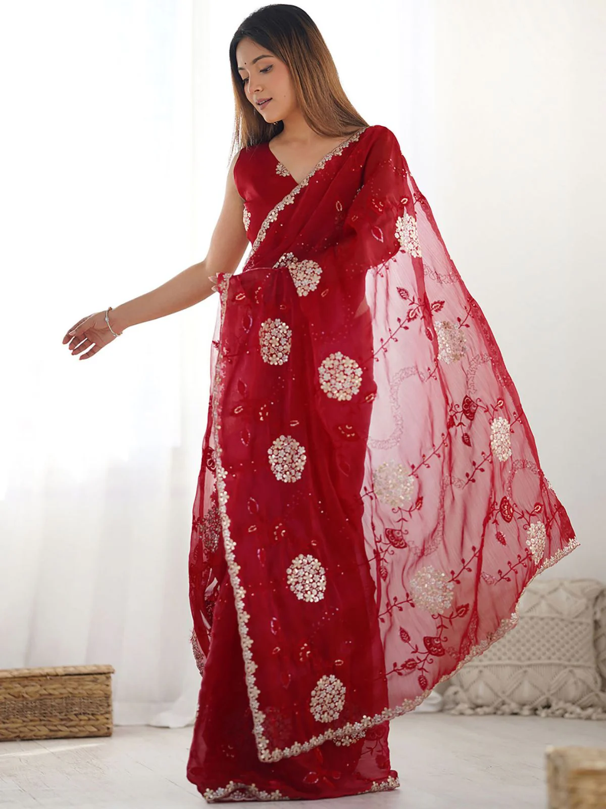 Odette Red Chiffon Embroidered Elegant Saree For Women - Image 2