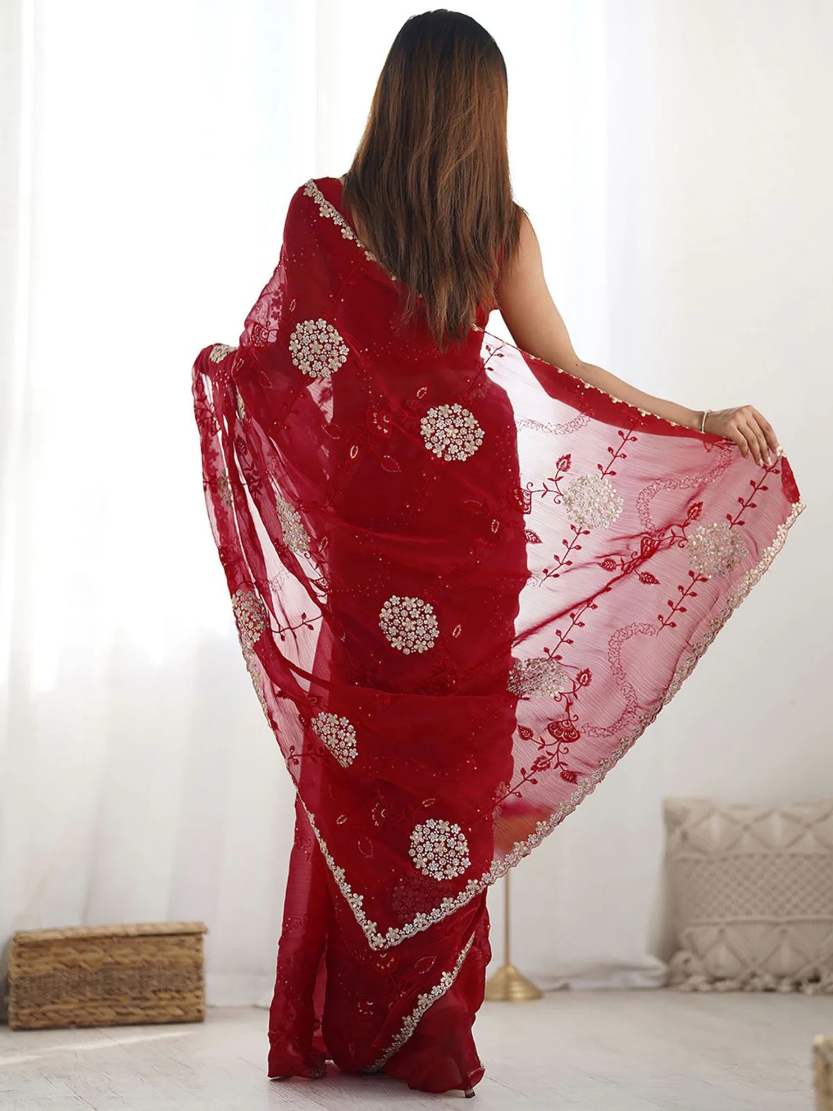 Odette Red Chiffon Embroidered Elegant Saree For Women - Image 4