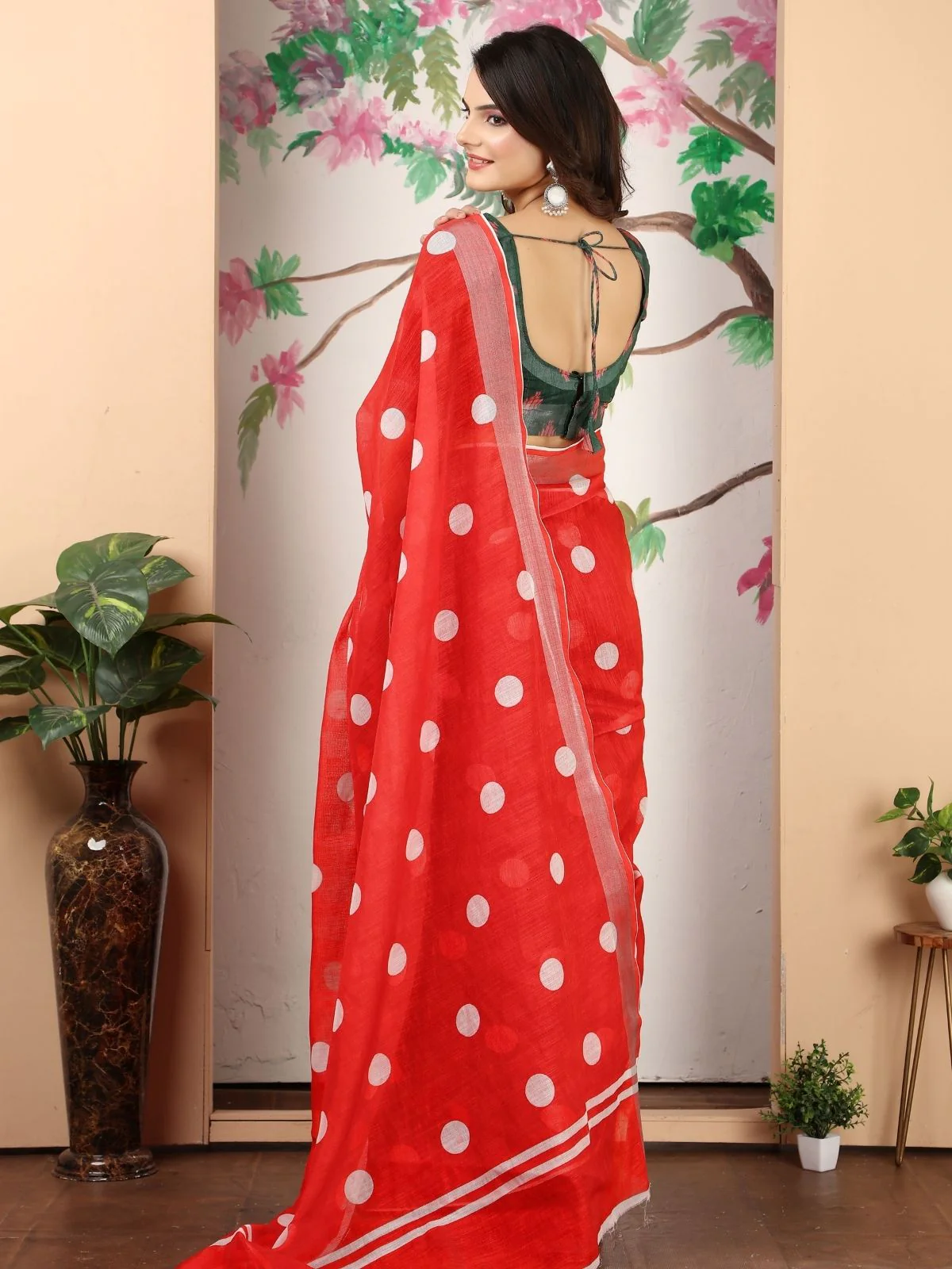 Odette Red Cotton Linen Woven Printed Saree For Women - Image 3