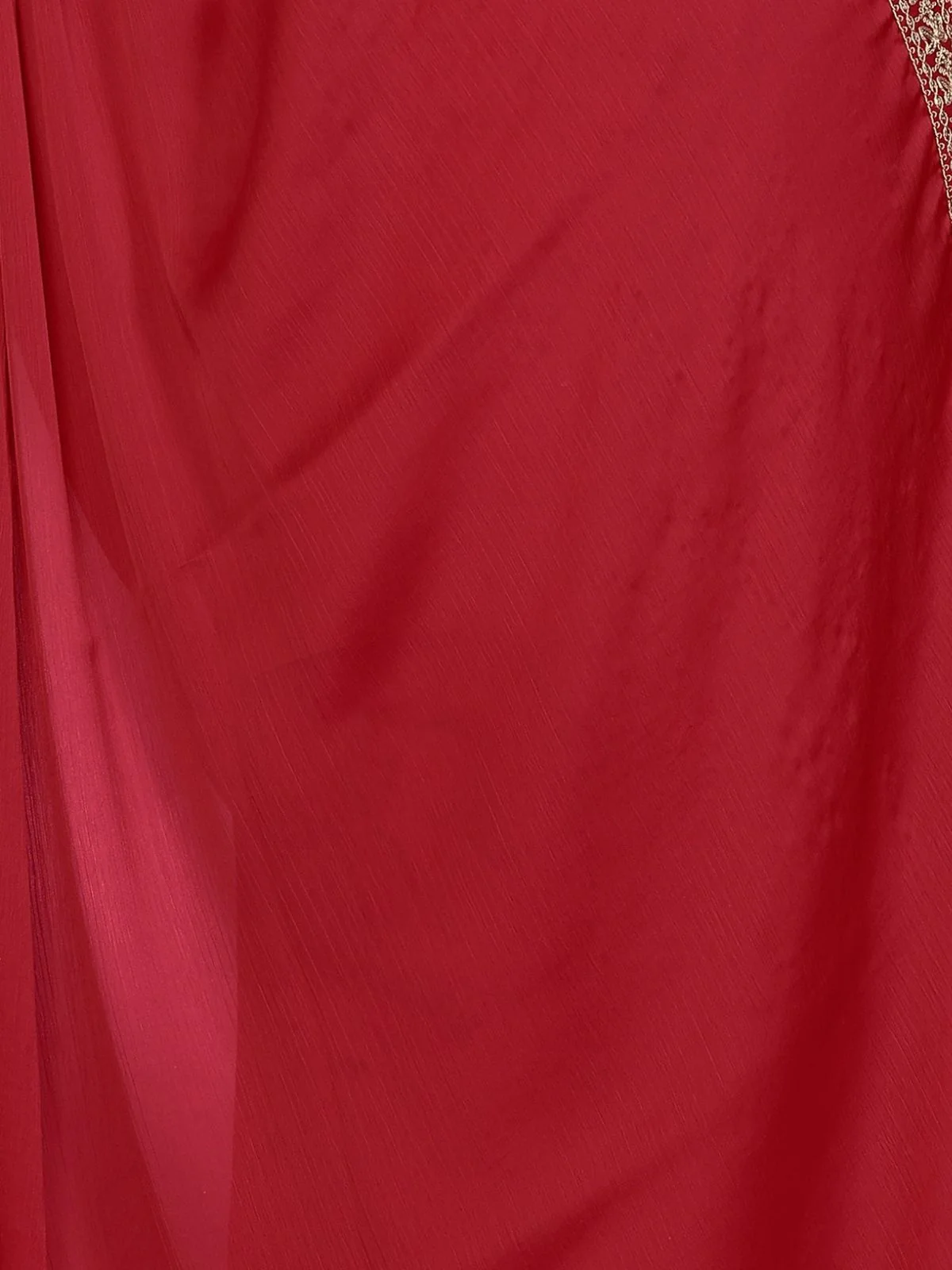 Odette Red Georgette Embellished Saree For Women - Image 5