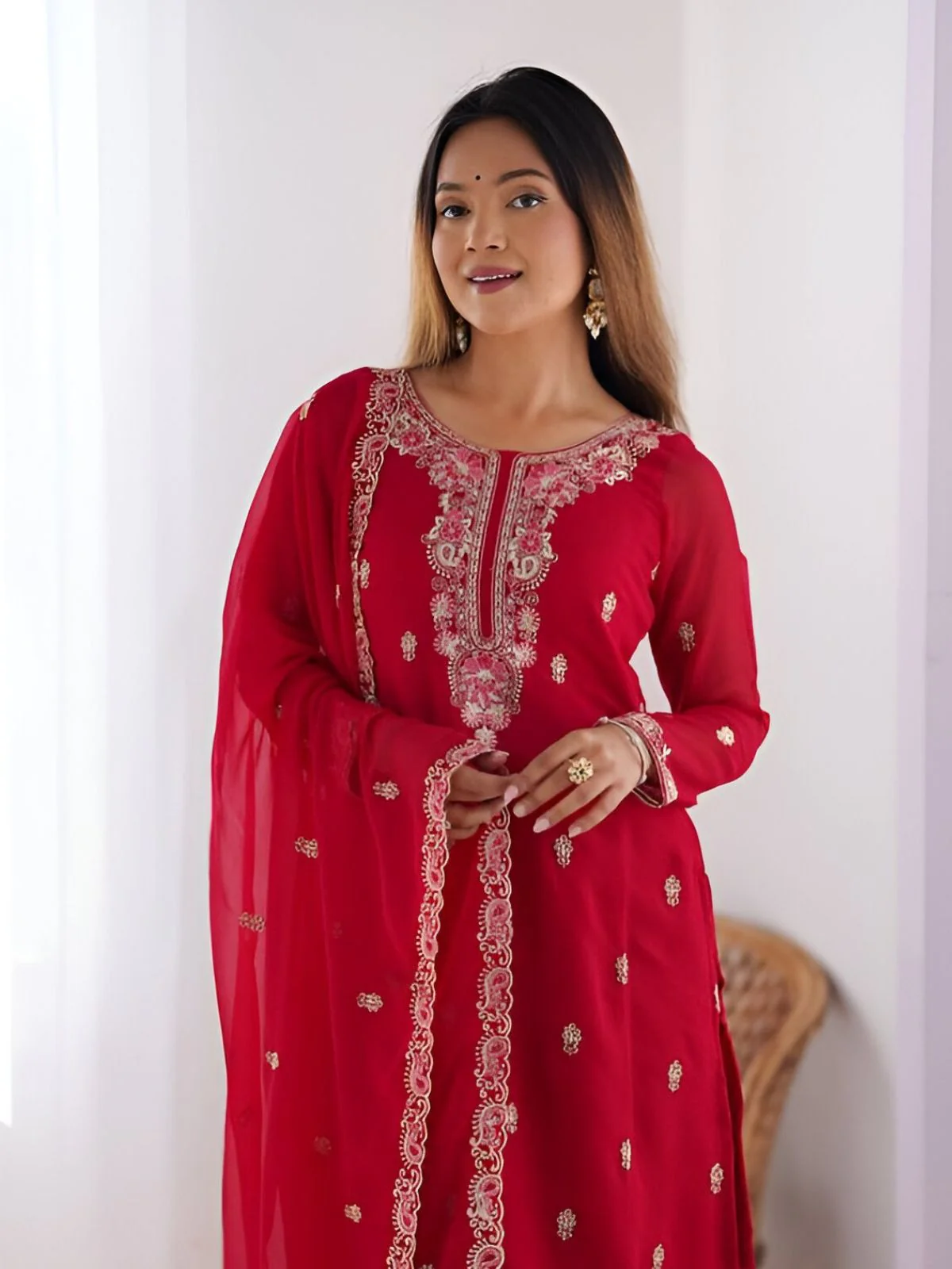 Odette Red Georgette Embroidered & Cutwork Kurta Set For Women - Image 4