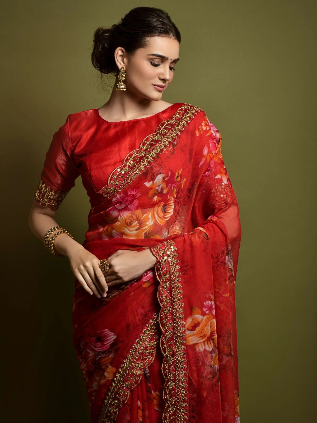 Odette Red Georgette Embroidered Printed Saree For Women - Image 2