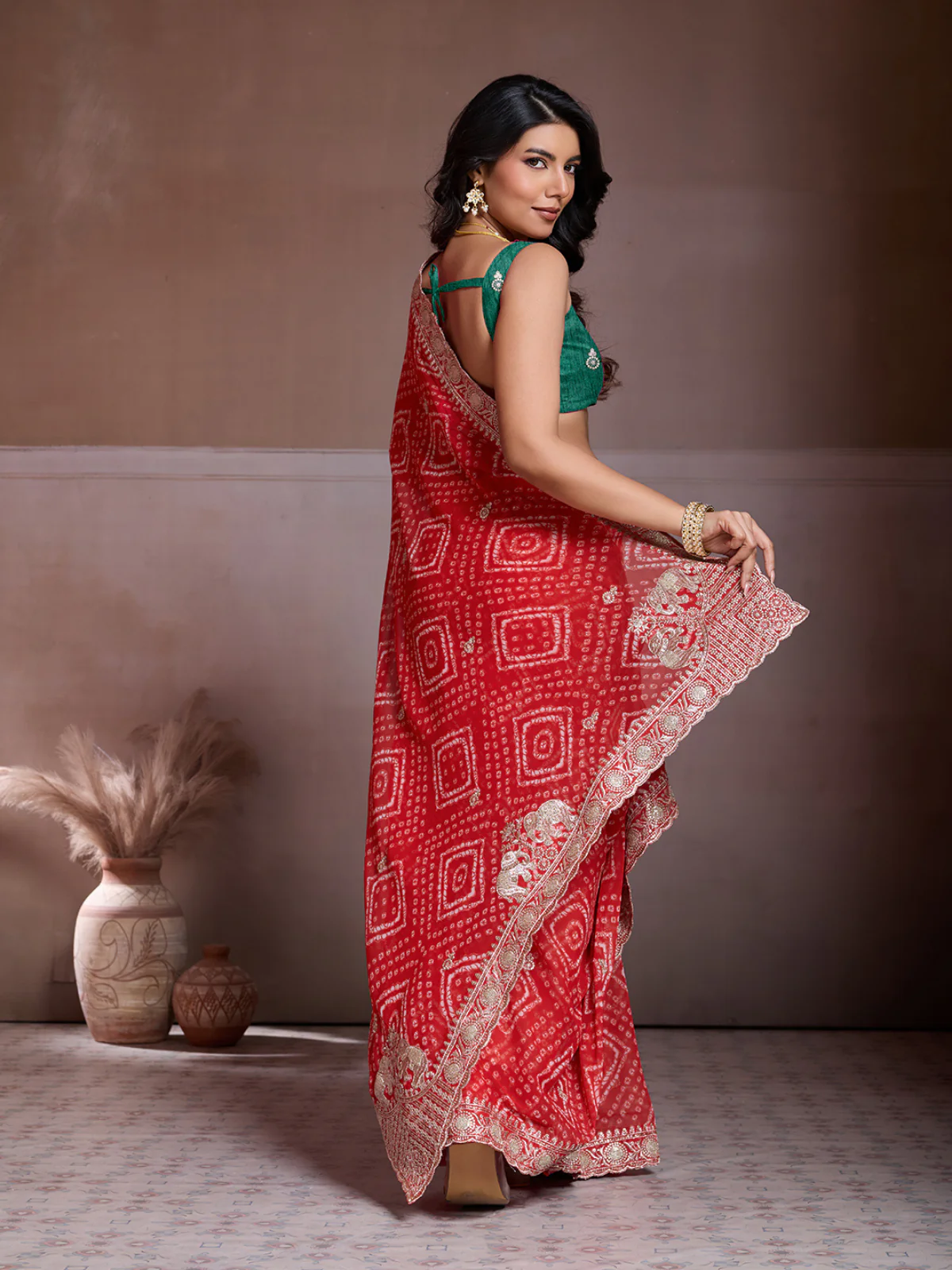 Odette Red Georgette Embroidered Saree For Women - Image 3