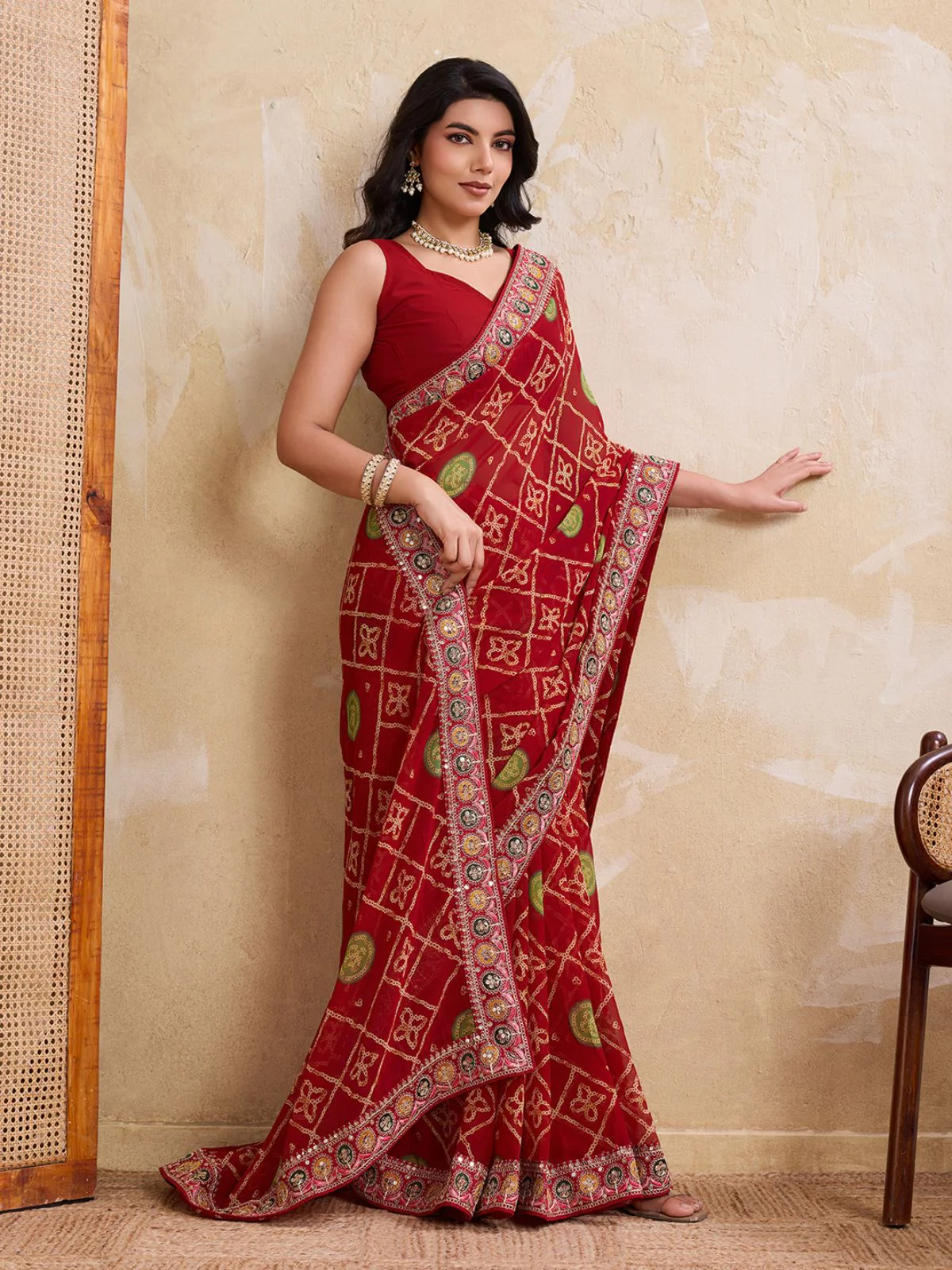 Odette Red Georgette Embroidered Saree For Women - Image 4