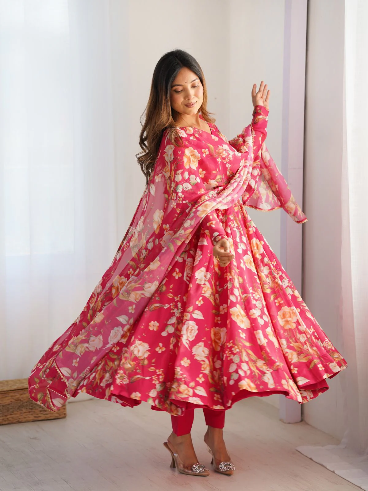 Odette Red Georgette Printed Kurta Set For Women - Image 2