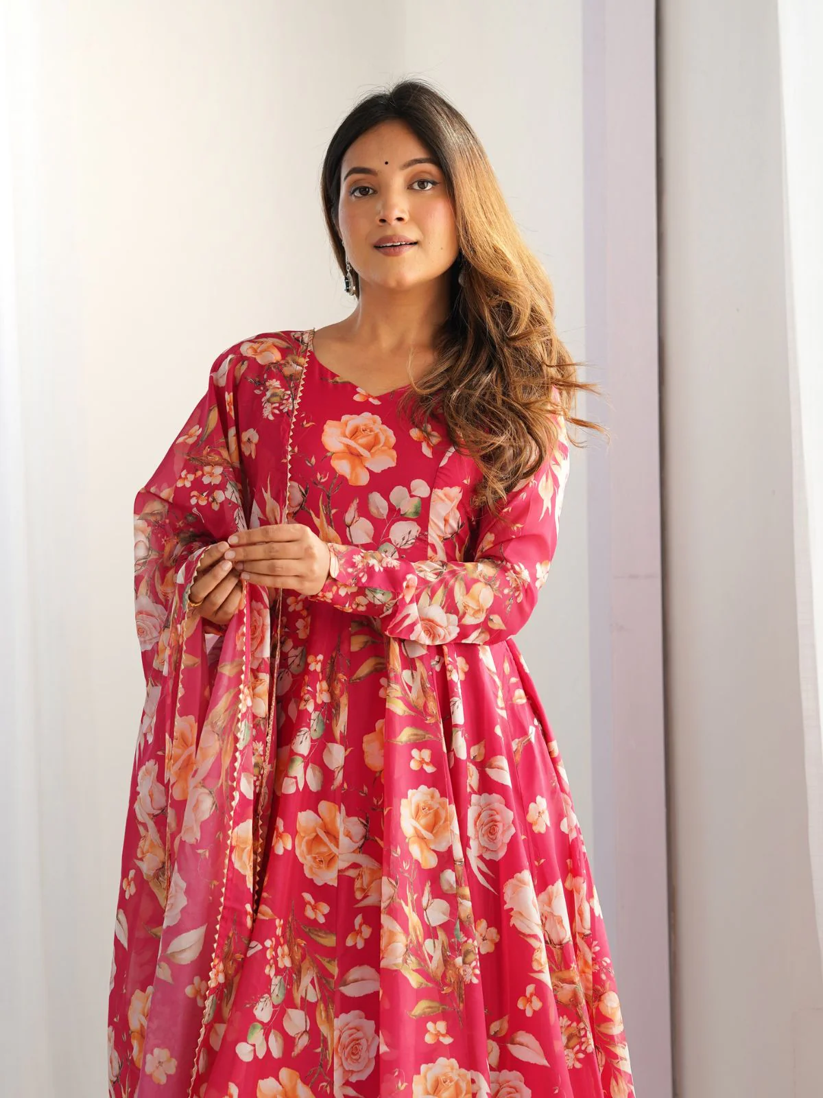 Odette Red Georgette Printed Kurta Set For Women - Image 5