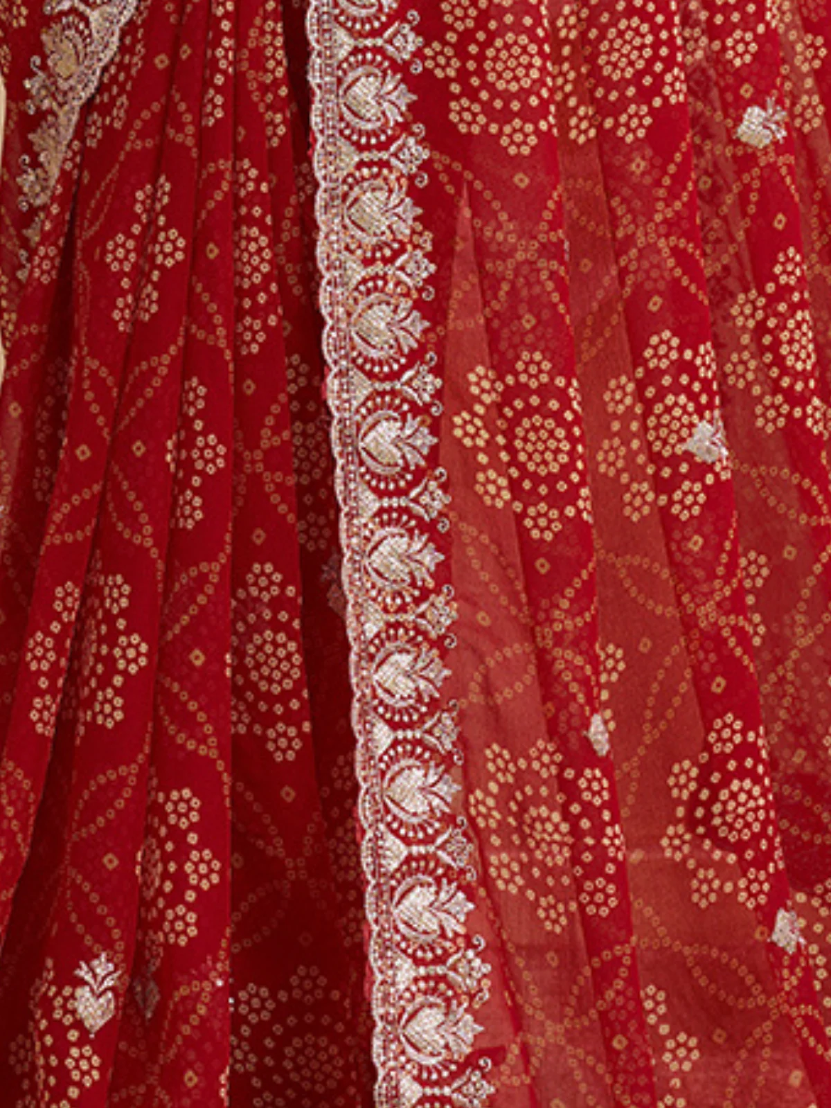 Odette Red Georgette Printed Saree For Women - Image 5