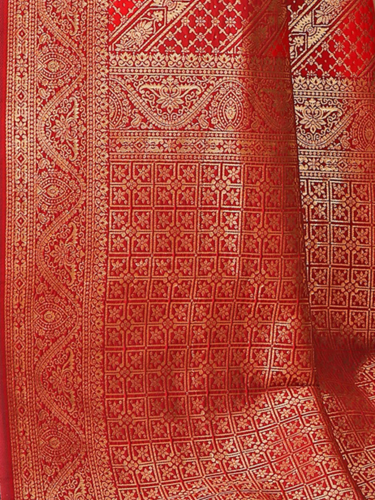 Odette Red Woven Banarasi Silk Saree With unstitched Blouse For Women - Image 6