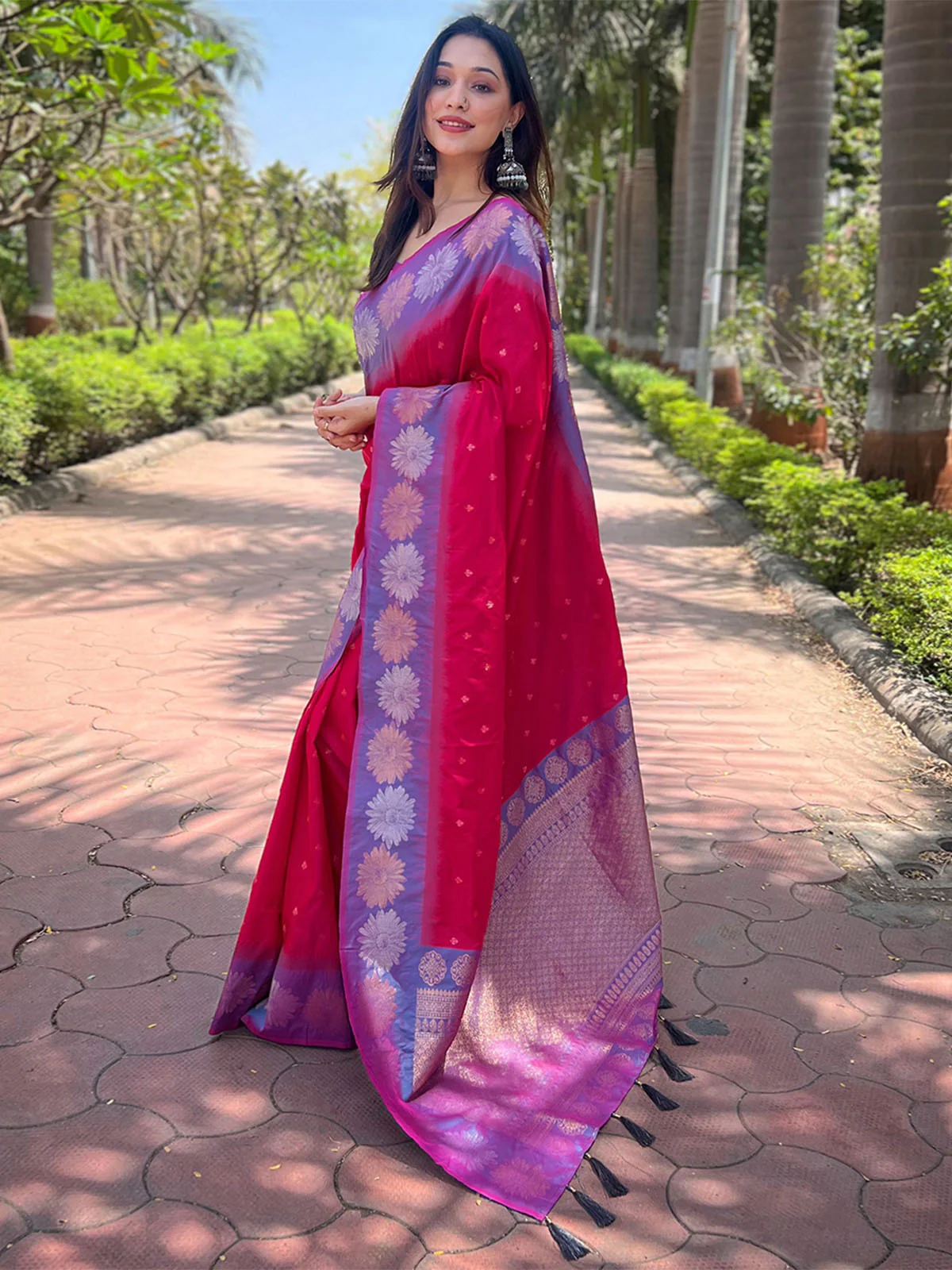 Odette Red Woven Design Soft Silk Saree With Unstitched Blouse For Women - Image 2