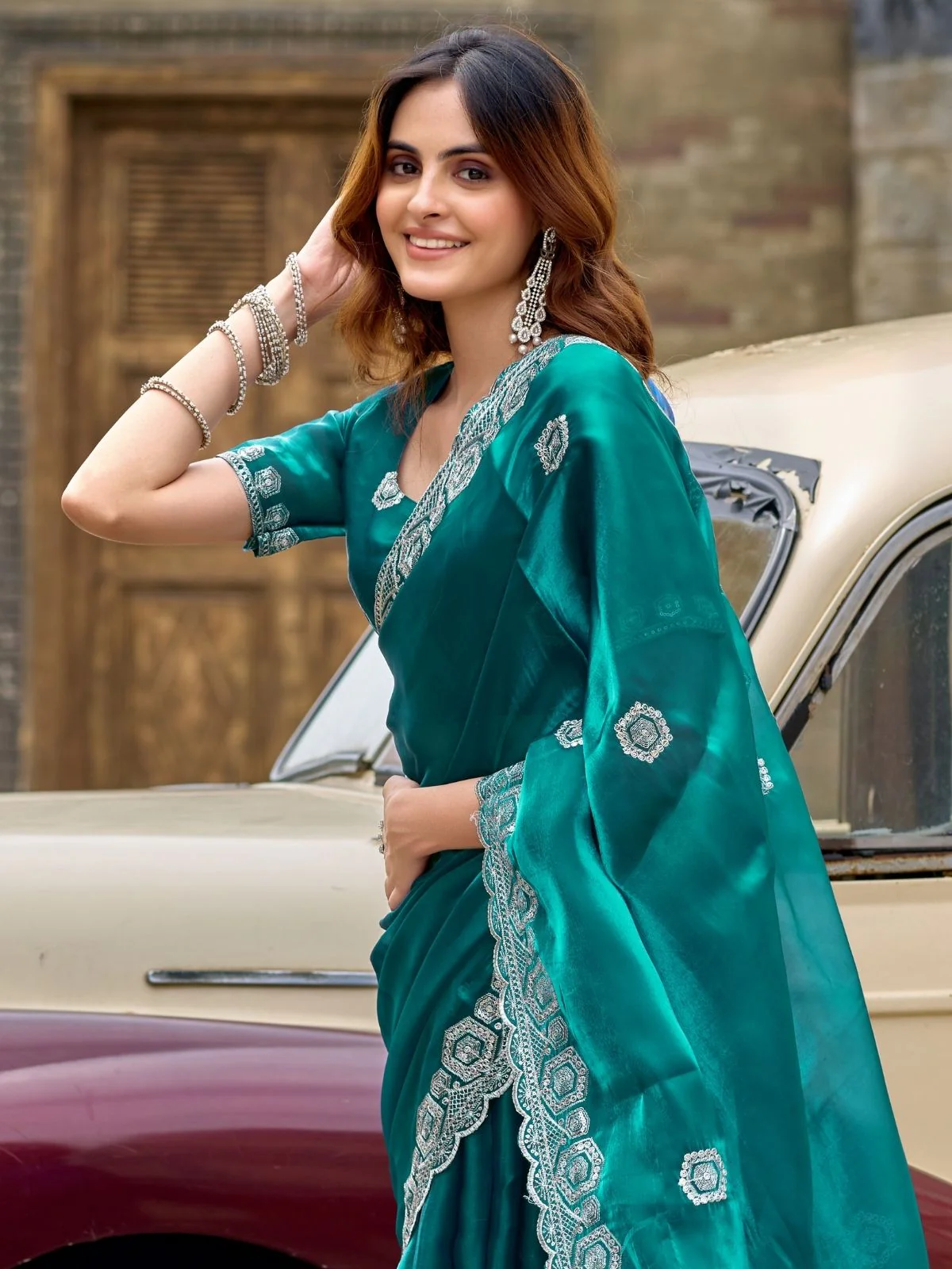 Odette Sea Green Chiffon Embellished Saree For Women - Image 5
