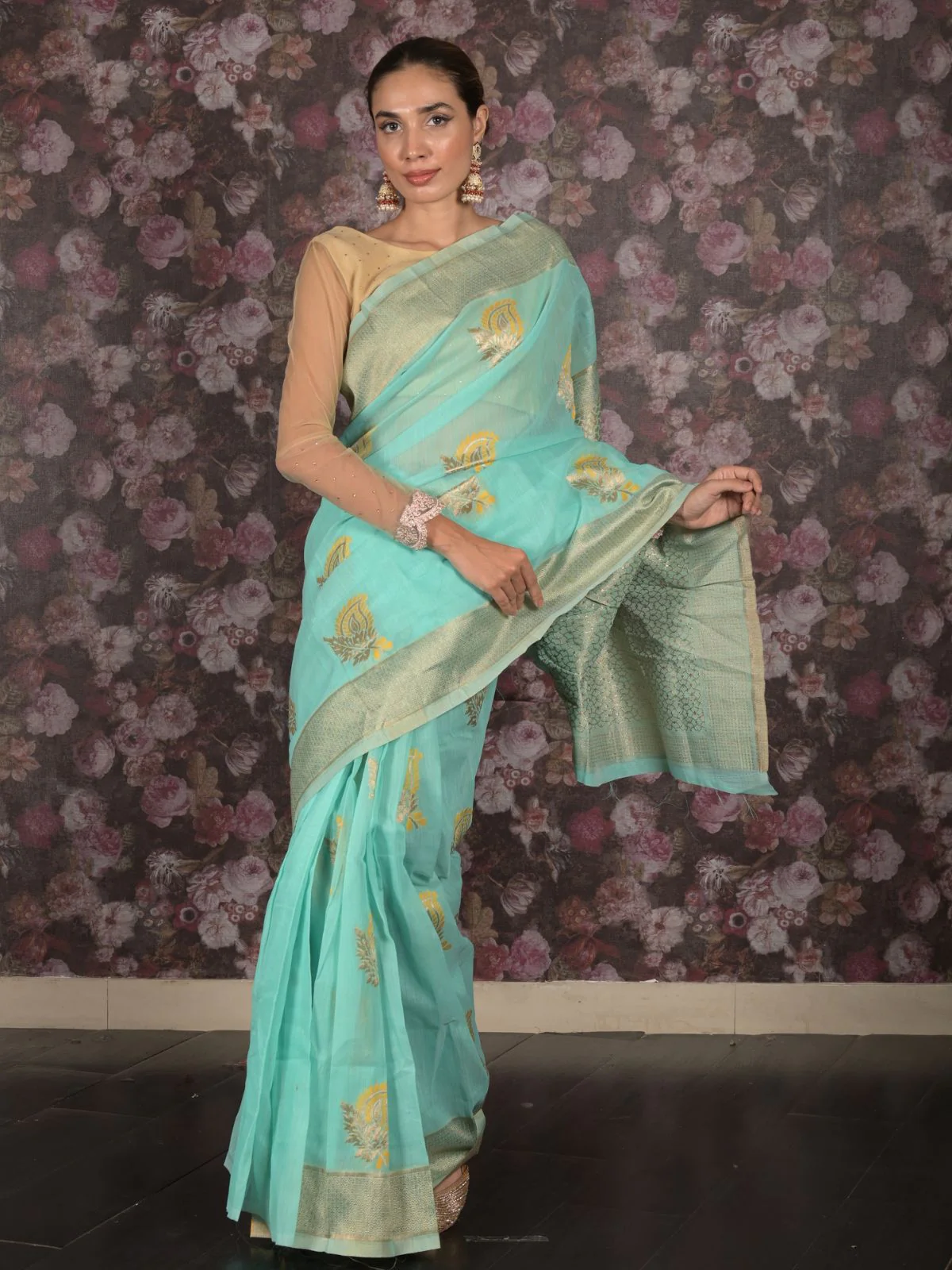 Odette Sea Green Cotton Blend Woven Saree with Unstitched Blouse for Women