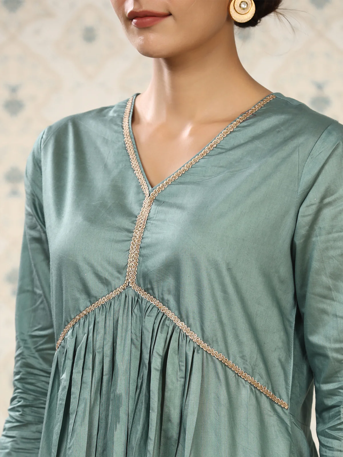 Odette Sea Green Cotton Front Yoke Gathered Stitched Kurta Set For Women - Image 5