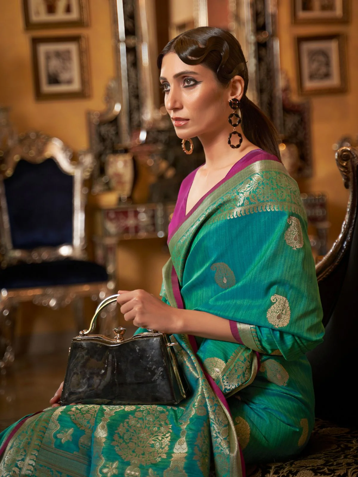 Odette Green Woven Silk Blend Saree With Unstitched Blouse For Women - Image 2