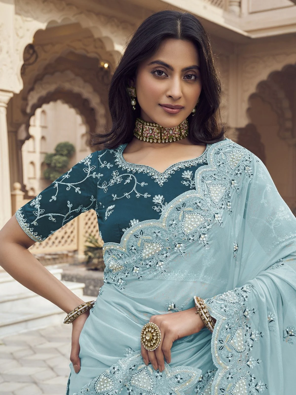 Odette Sea Green Silk Blend Embellished Elegant Saree For Women - Image 2