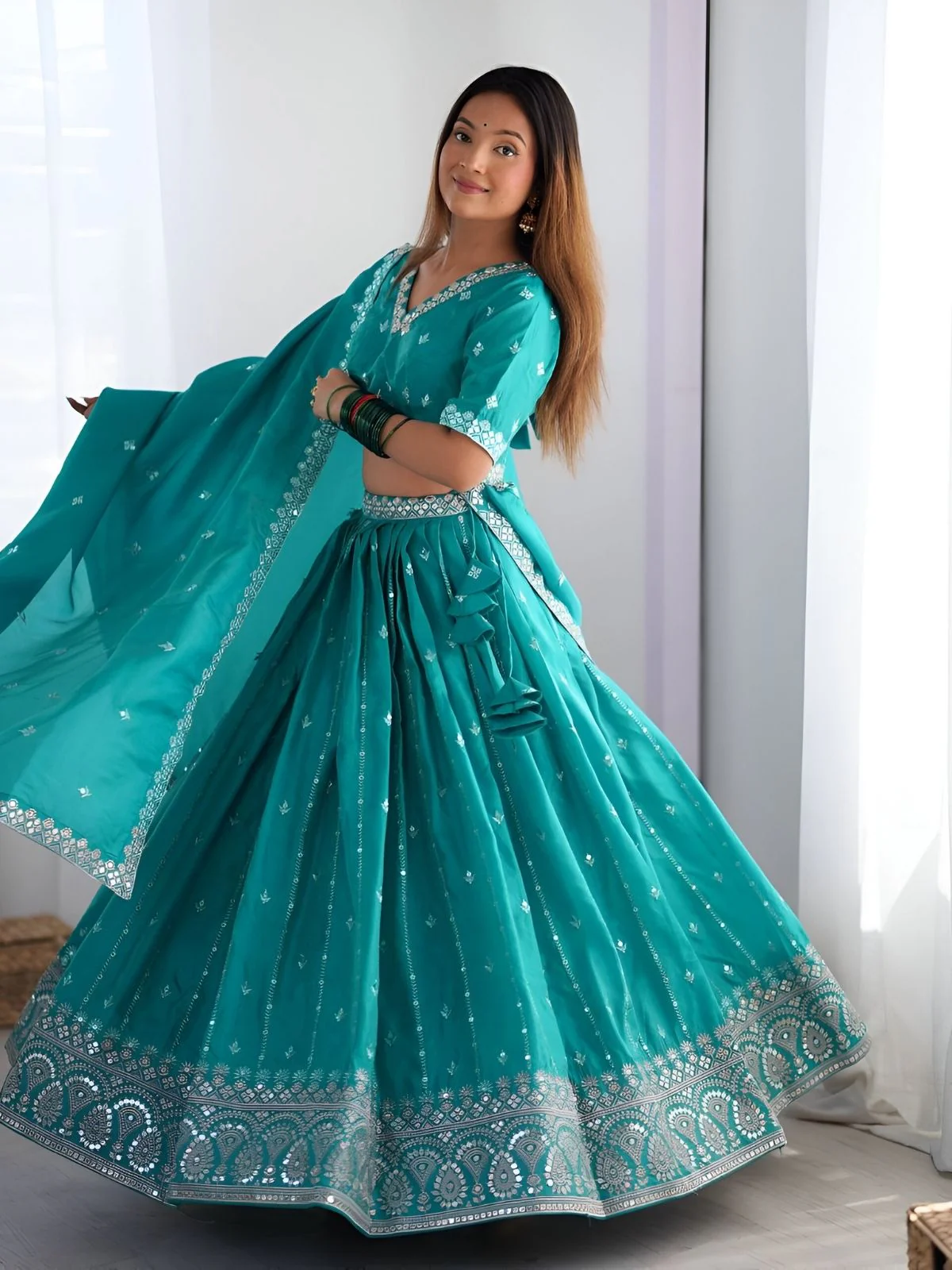 Odette Sea Green Silk Blend Embroidered Semi-Stitched lehenga For Women - Image 2