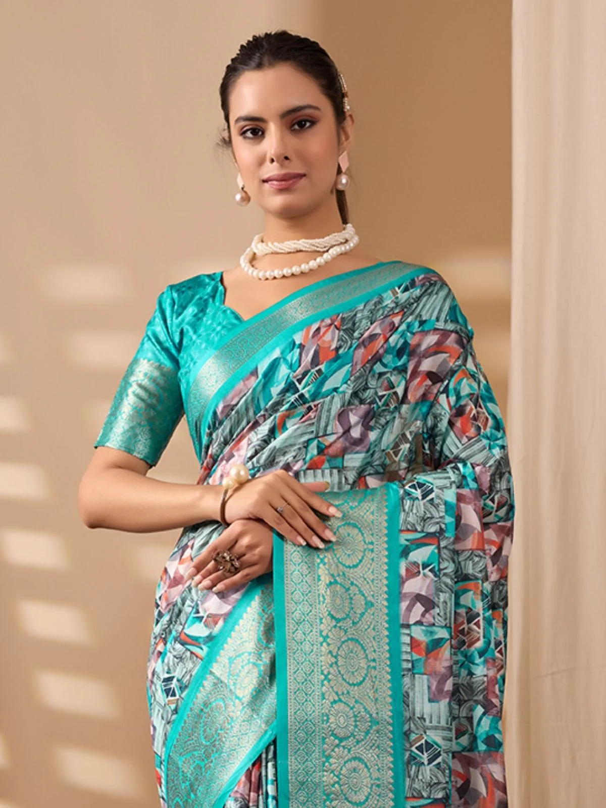 Odette Sea Green Silk Blend Printed Saree For Women - Image 4