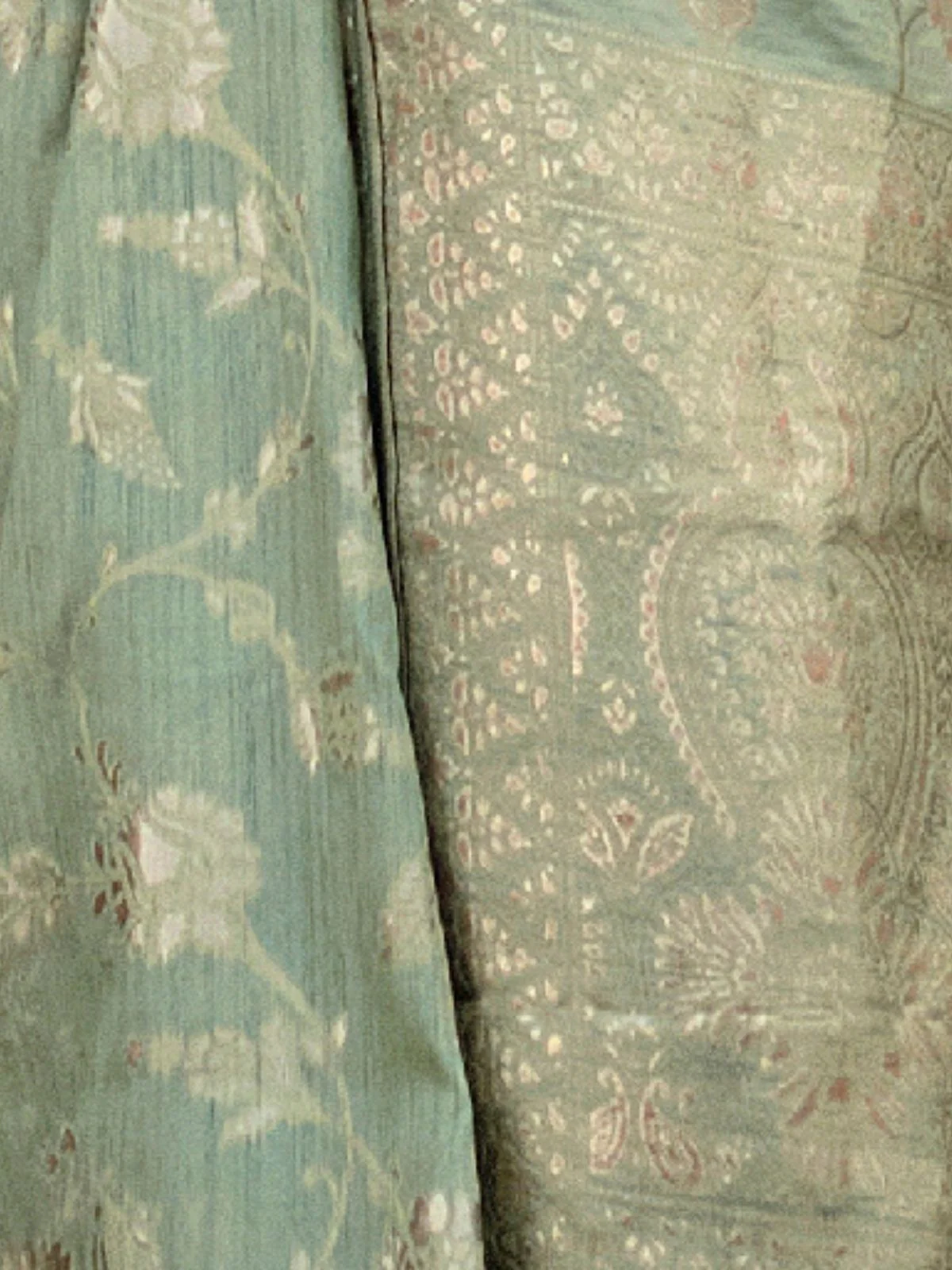 Odette Sea Green Silk Blend Woven Saree With Unstitched Blouse For Women - Image 3