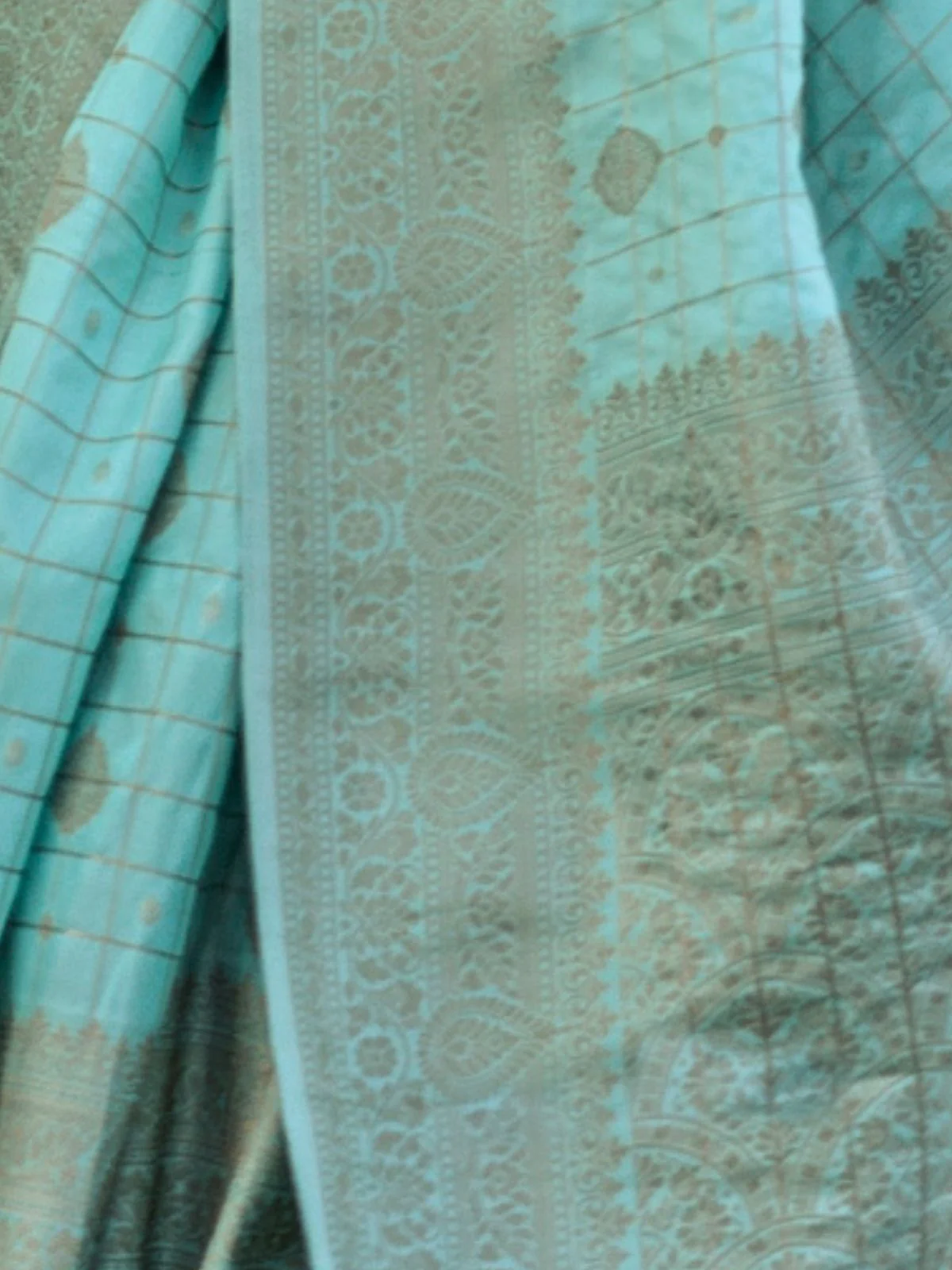 Odette Sea Green Silk Blend Woven Saree With Unstitched Blouse For Women - Image 3