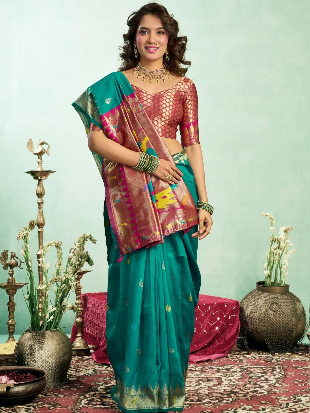 Odette Sea Green Silk Woven Paithani Saree For Women - Image 3