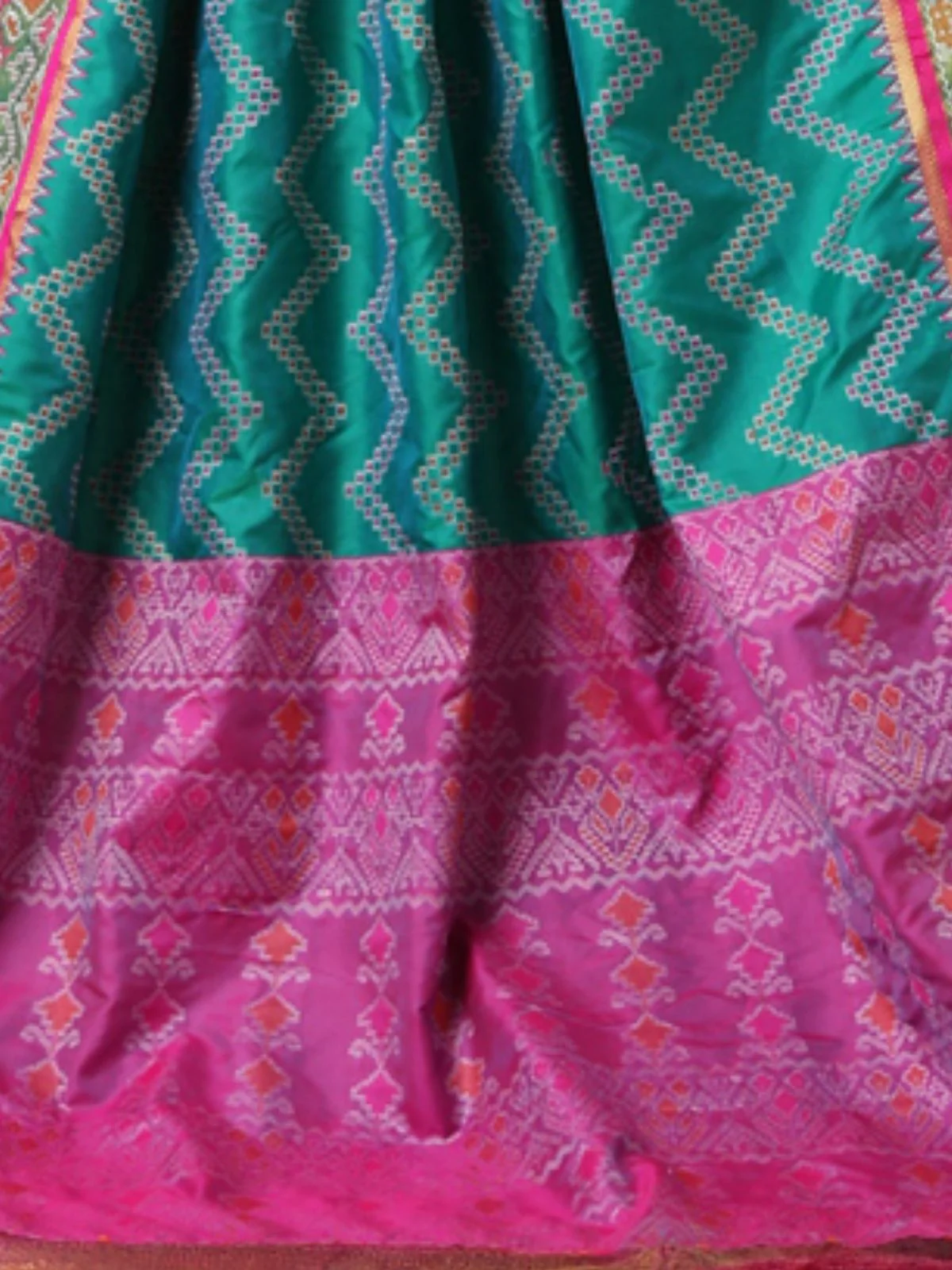 Odette Sea Green Silk Woven Saree For Women - Image 6