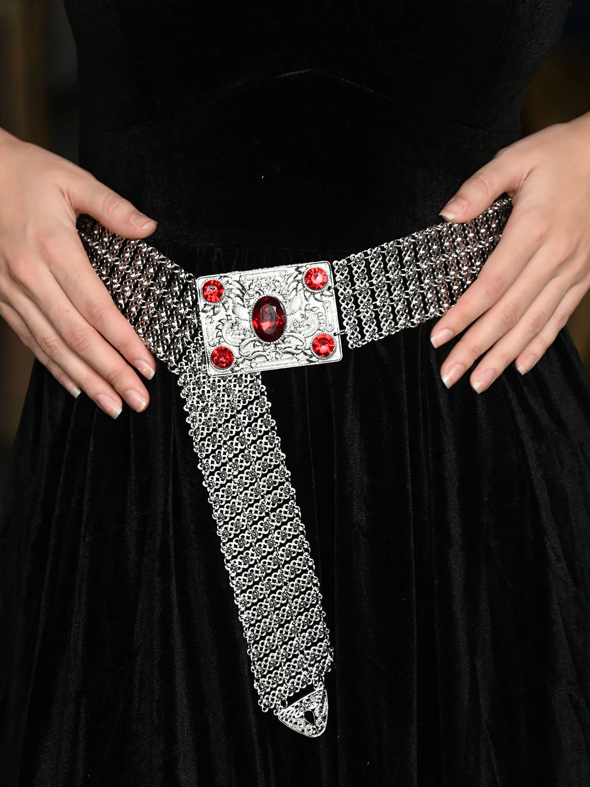 Odette Silver Metal Embellished Waist Belt for Women - Image 2
