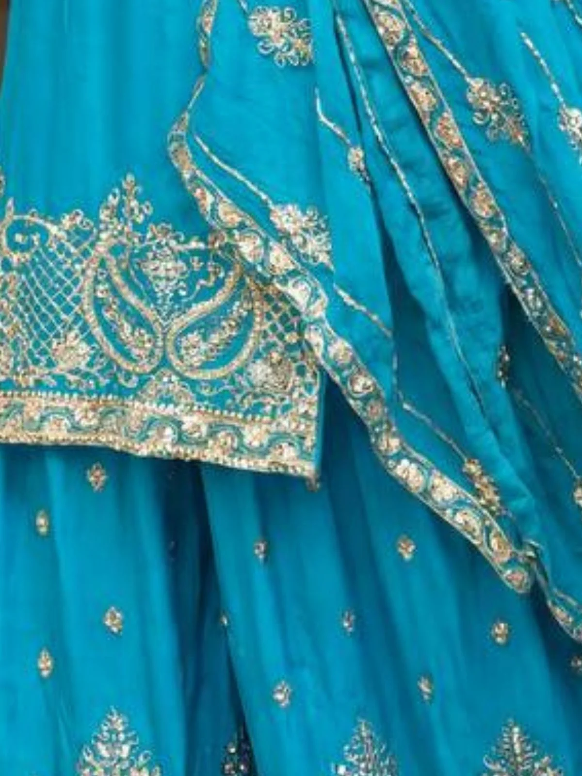 Odette Sky Blue Chinon Solid Stitched Kurta Set For Women - Image 6