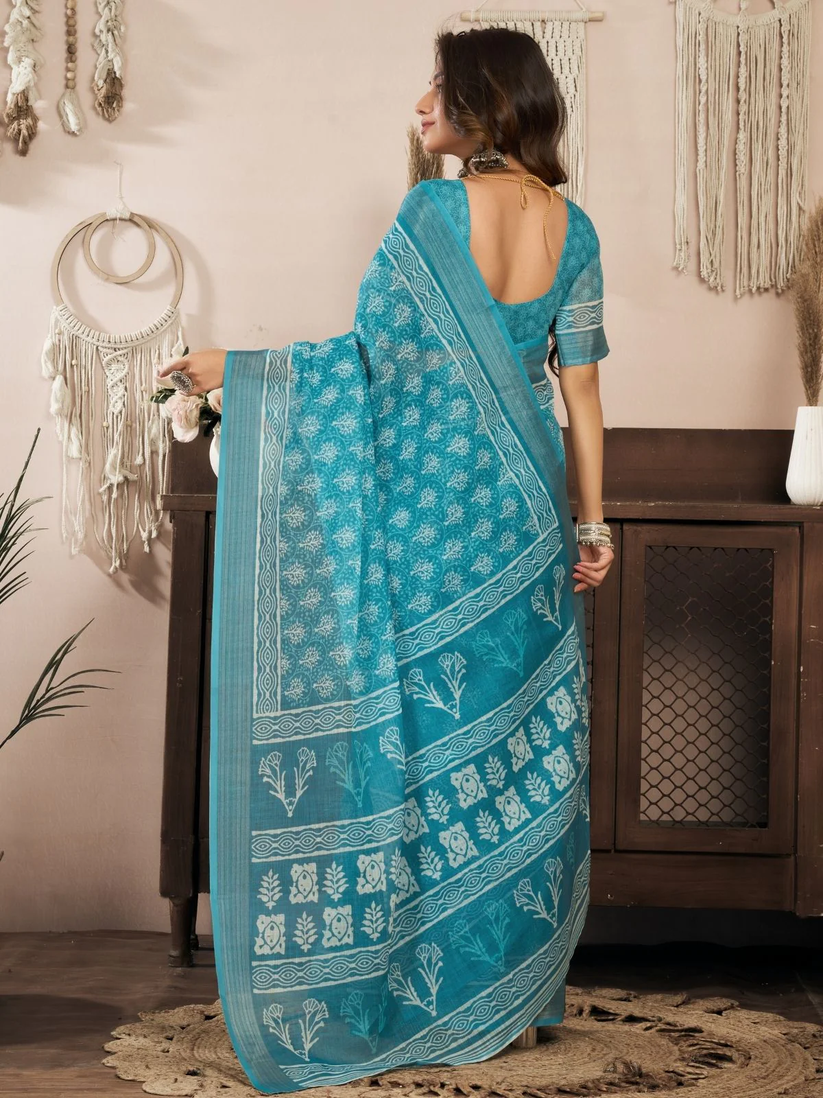 Odette Sky Blue Cotton Linen Zari Work Saree For Women - Image 4