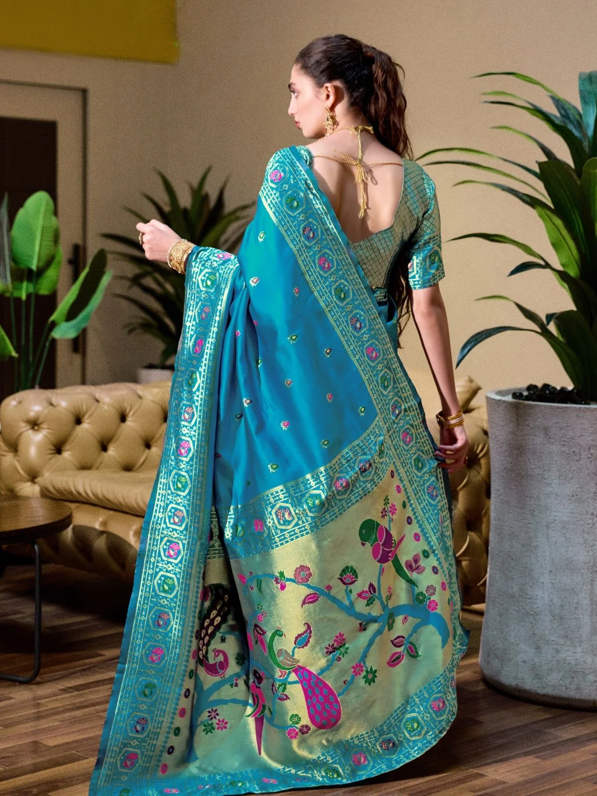 Odette Sky Blue Silk Woven Paithani Saree For Women - Image 3