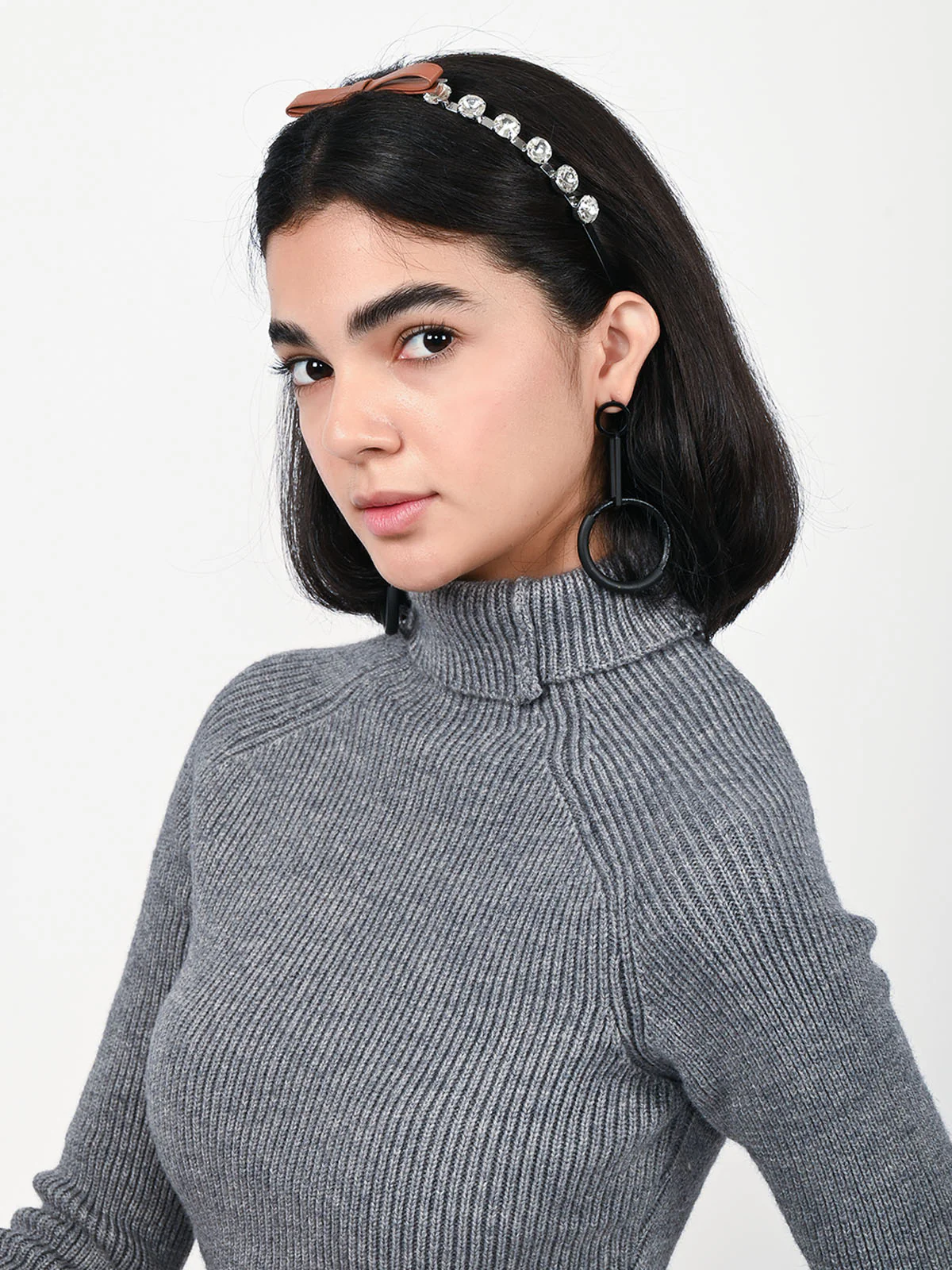 Odette Sliver And Brown Alloy Embellished Hair Band For Women - Image 2