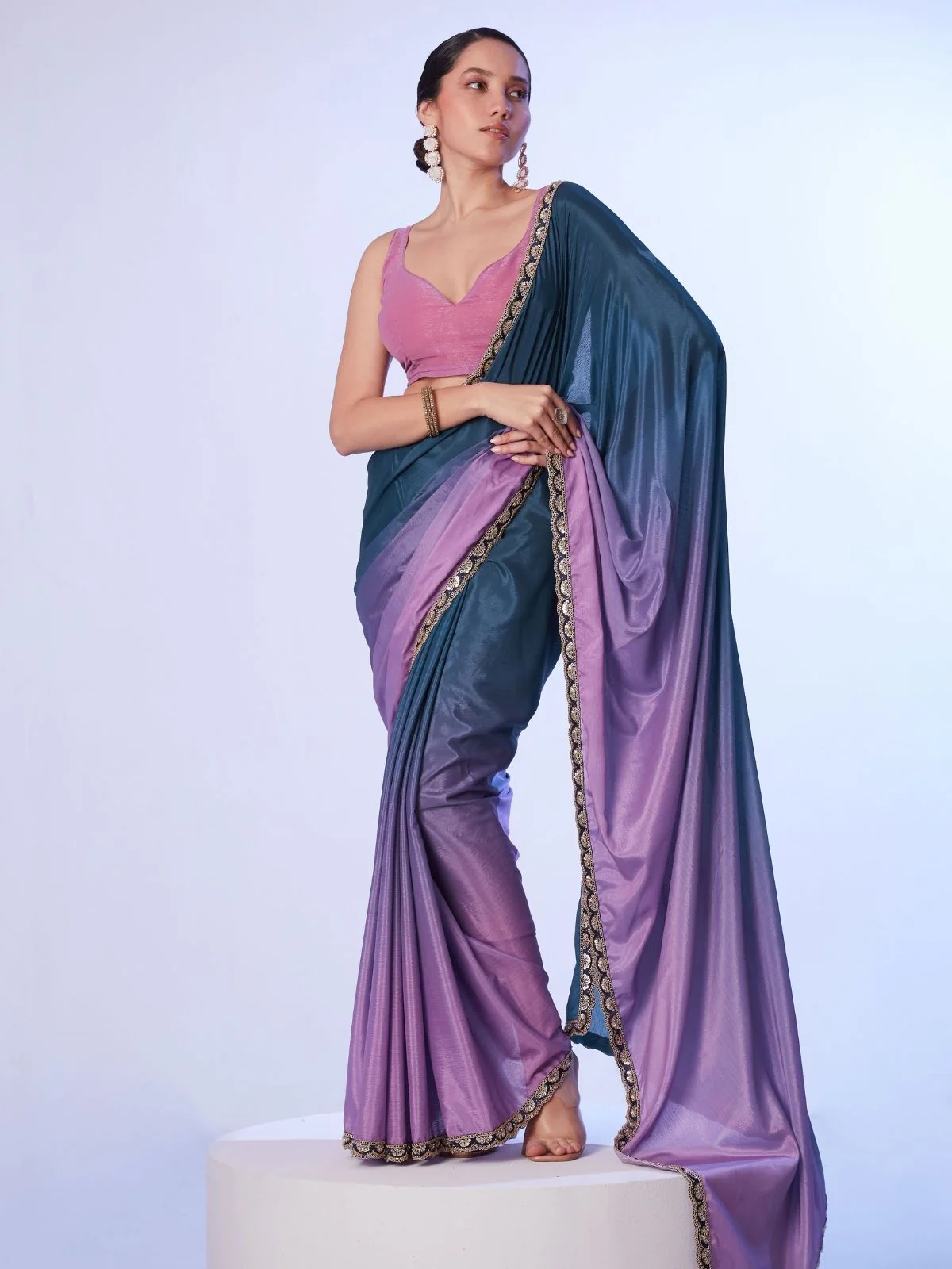 Odette Teal Blue And Pink Chinon Lace Work Saree With Unstitched Blouse For Women - Image 3